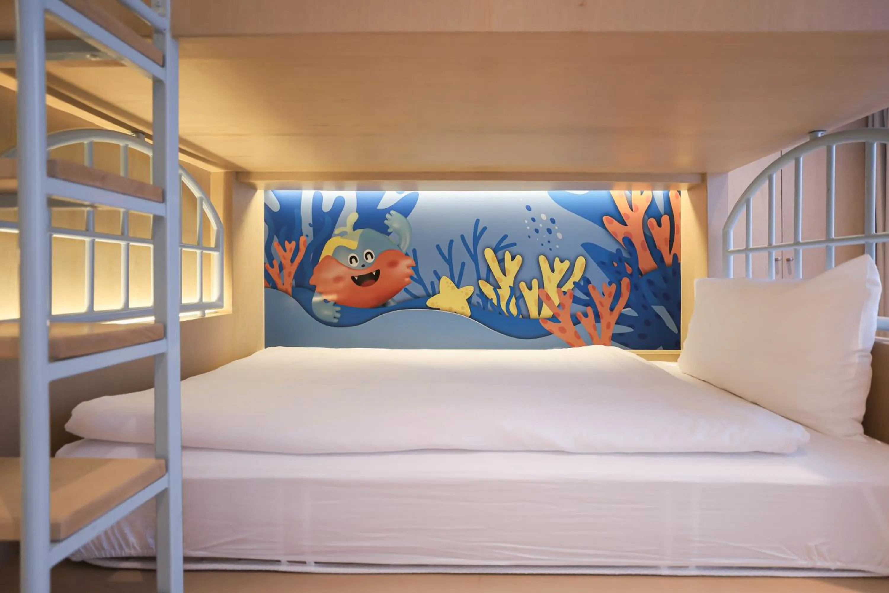 Bed in Balcony Seaside Sriracha Hotel & Serviced Apartments