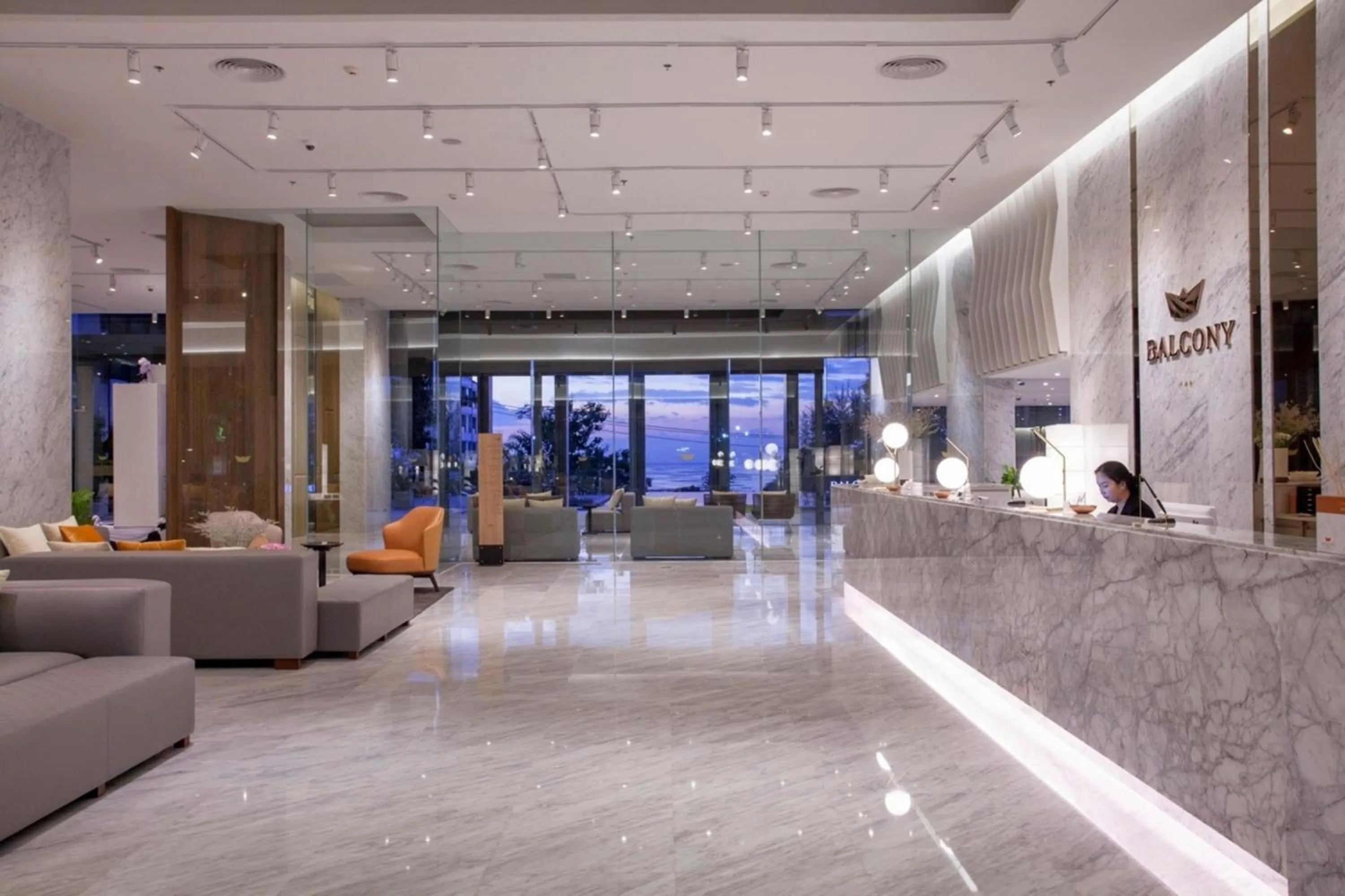 Lobby or reception in Balcony Seaside Sriracha Hotel & Serviced Apartments