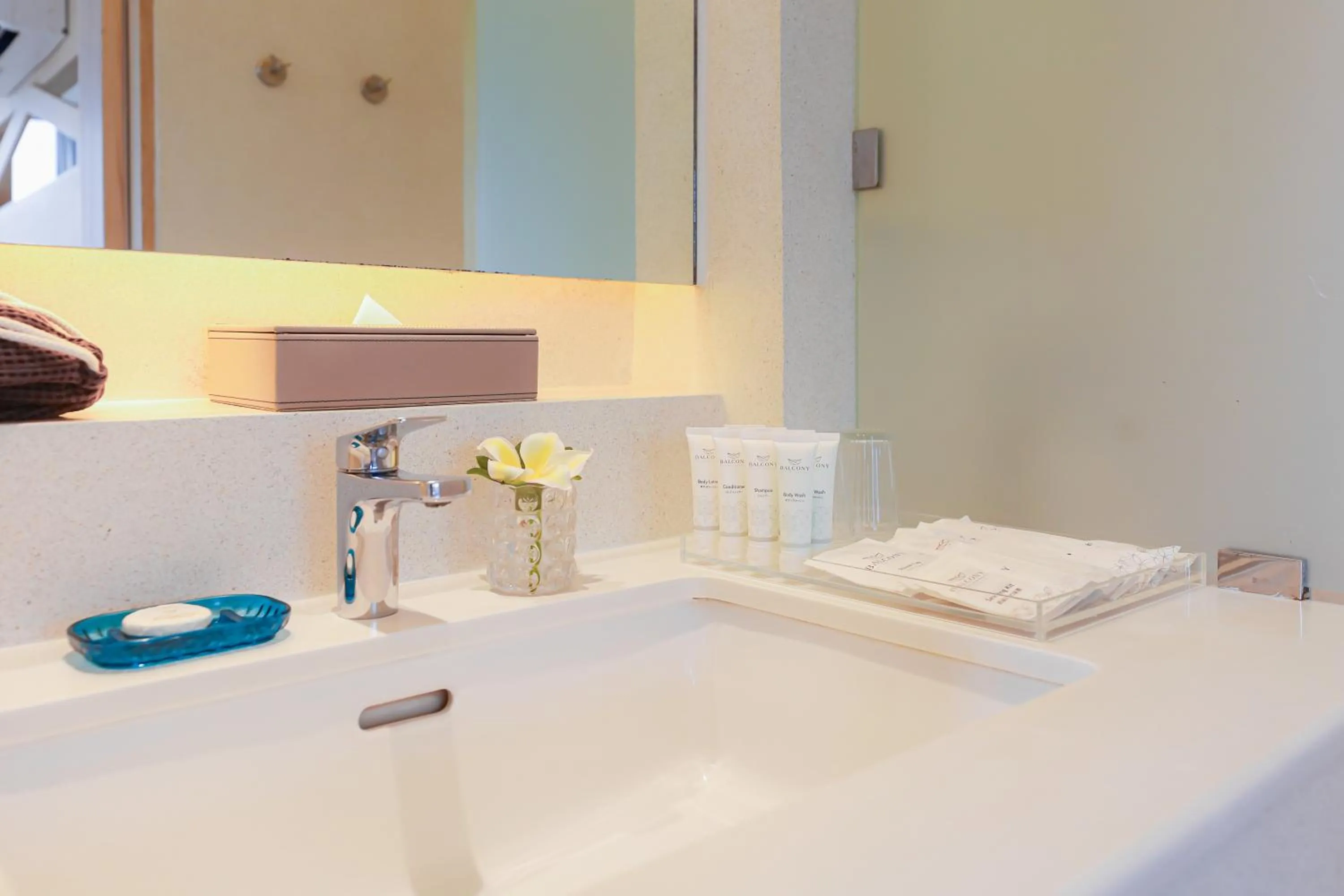 Bed in Balcony Seaside Sriracha Hotel & Serviced Apartments