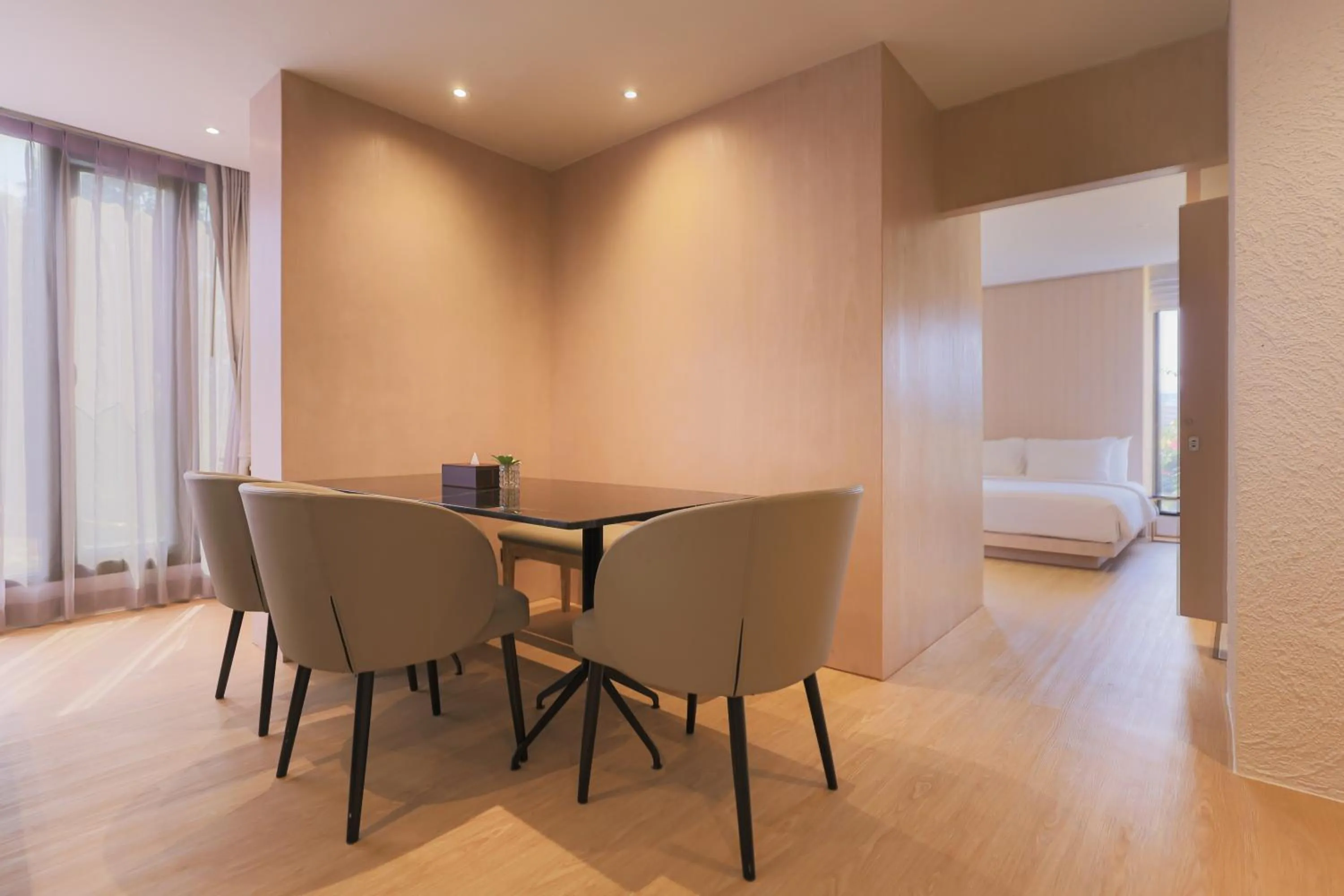 Bed in Balcony Seaside Sriracha Hotel & Serviced Apartments