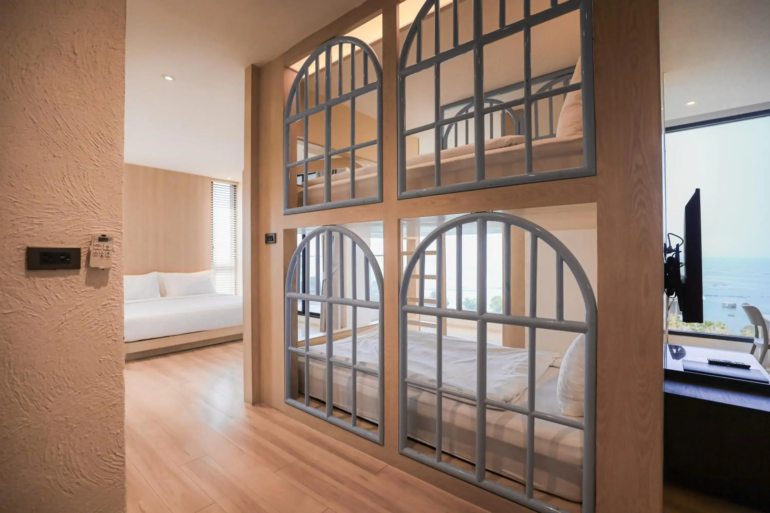 Family Room with Sea View in Balcony Seaside Sriracha Hotel & Serviced Apartments Family Room with Sea View in Balcony Seaside Sriracha Hotel & Serviced Apartments