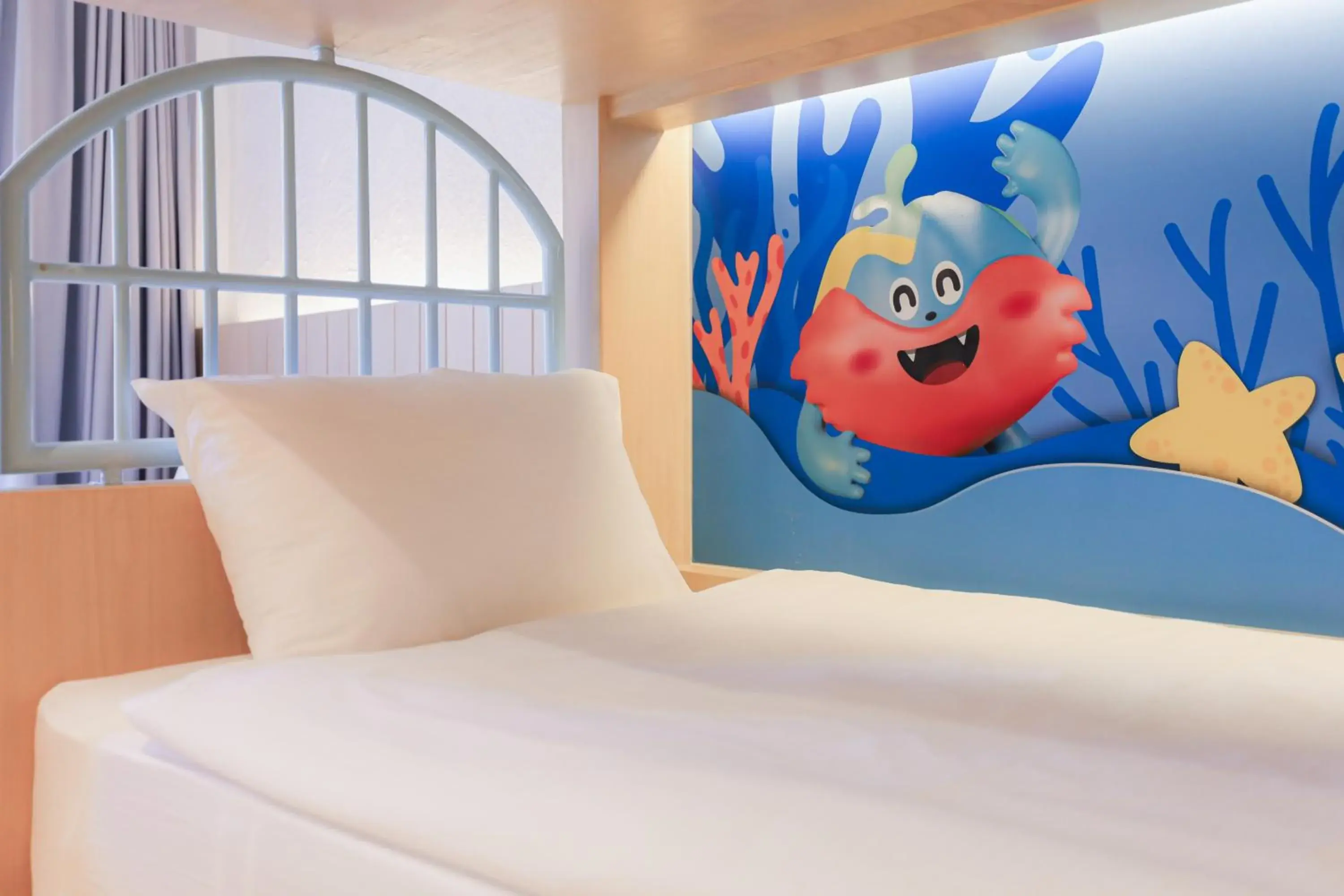 Family Room in Balcony Seaside Sriracha Hotel & Serviced Apartments Family Room in Balcony Seaside Sriracha Hotel & Serviced Apartments