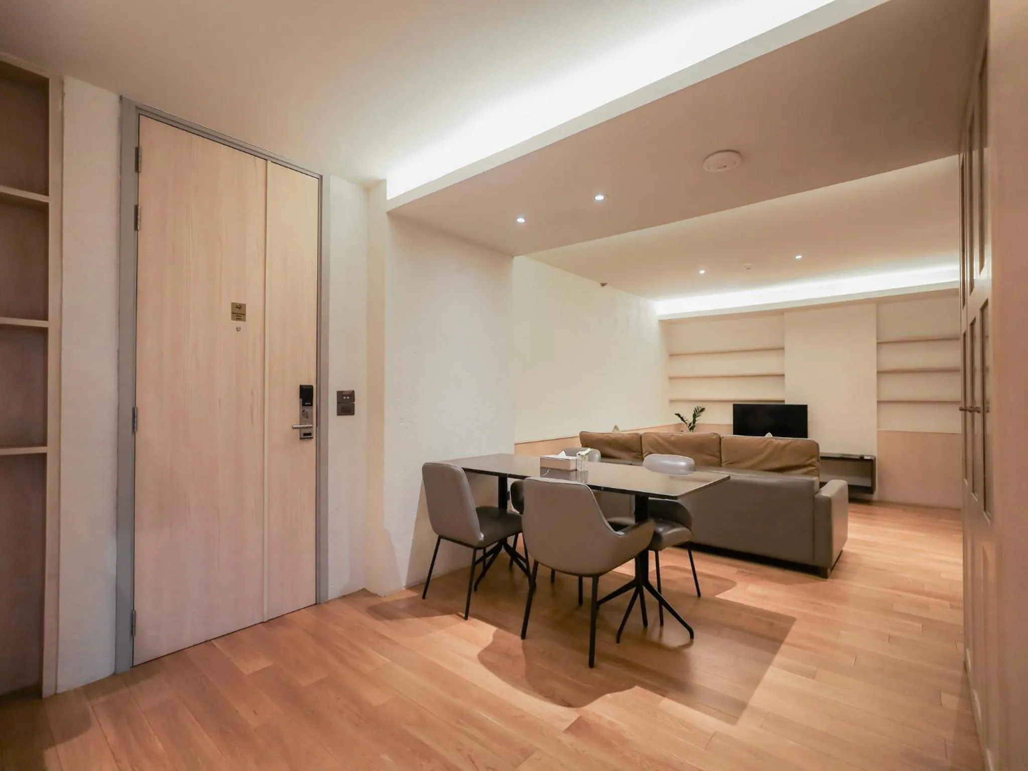 Living room in Balcony Seaside Sriracha Hotel & Serviced Apartments