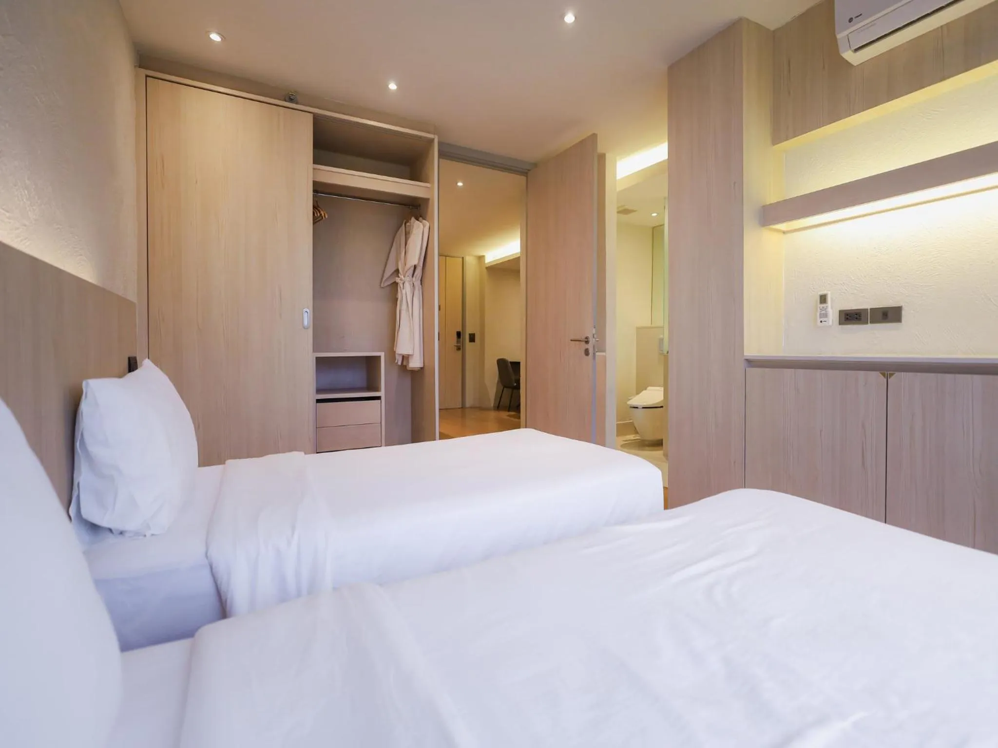 Bed in Balcony Seaside Sriracha Hotel & Serviced Apartments