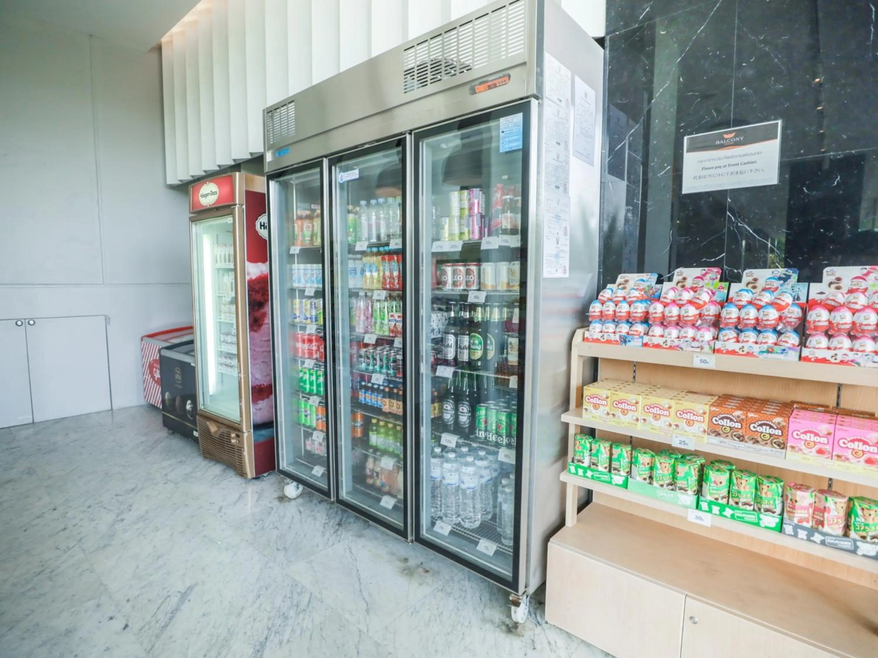 On-site shops in Balcony Seaside Sriracha Hotel & Serviced Apartments