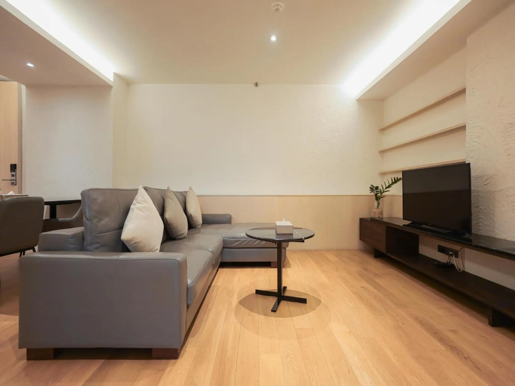 Living room in Balcony Seaside Sriracha Hotel & Serviced Apartments