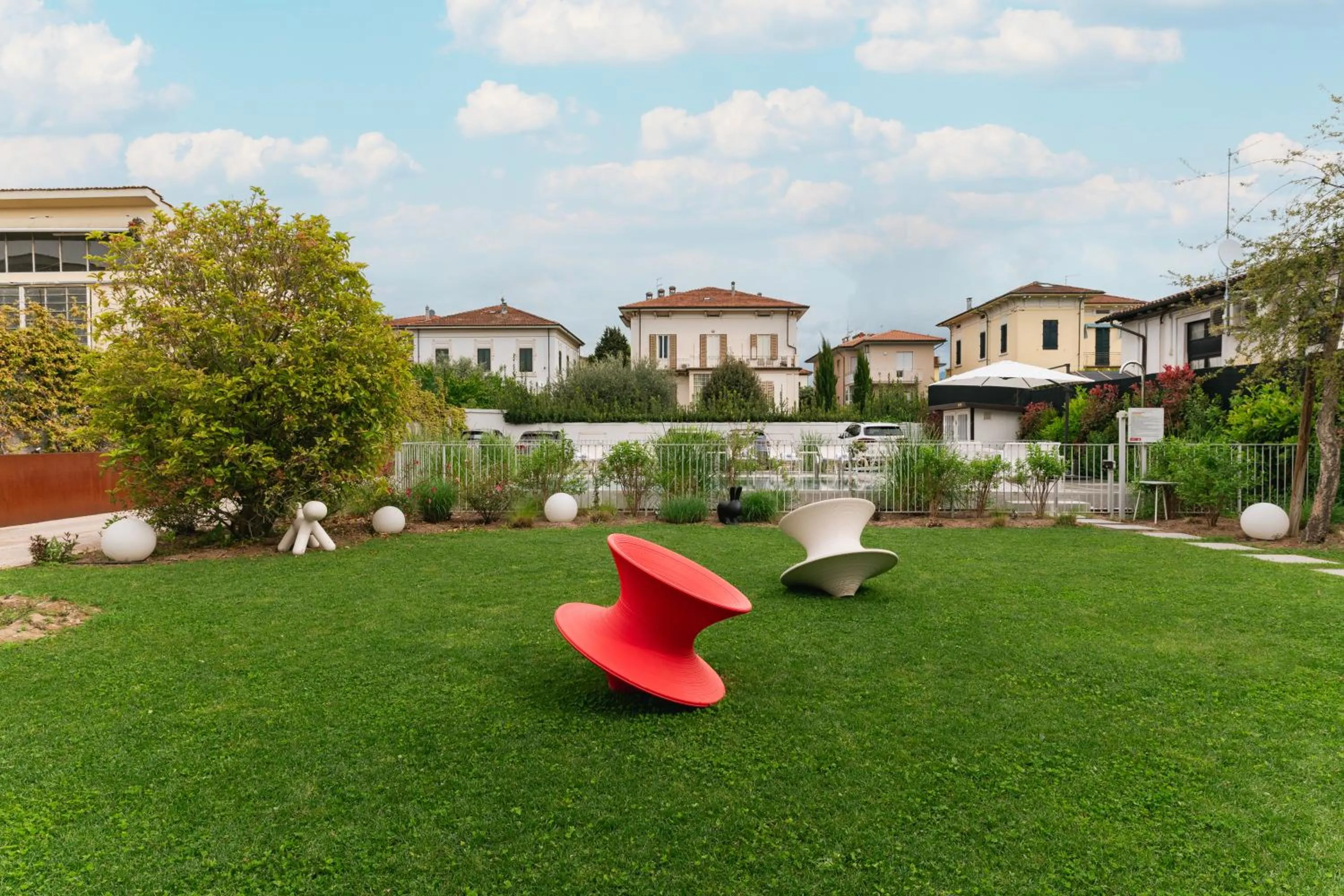 Garden in Villa Fedora Luxury Suites