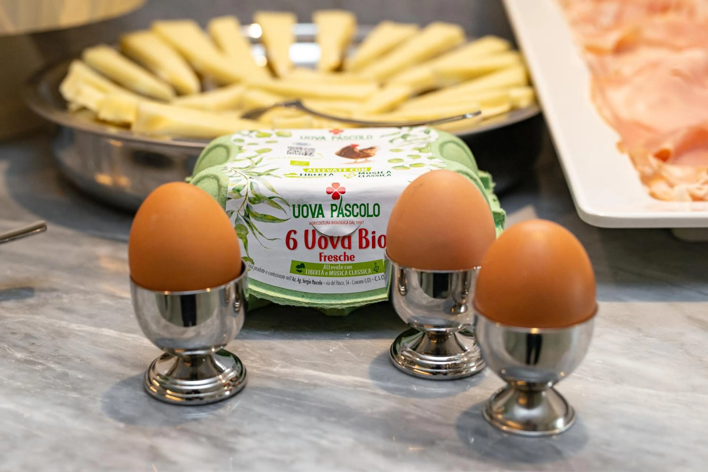 Breakfast in Villa Fedora Luxury Suites