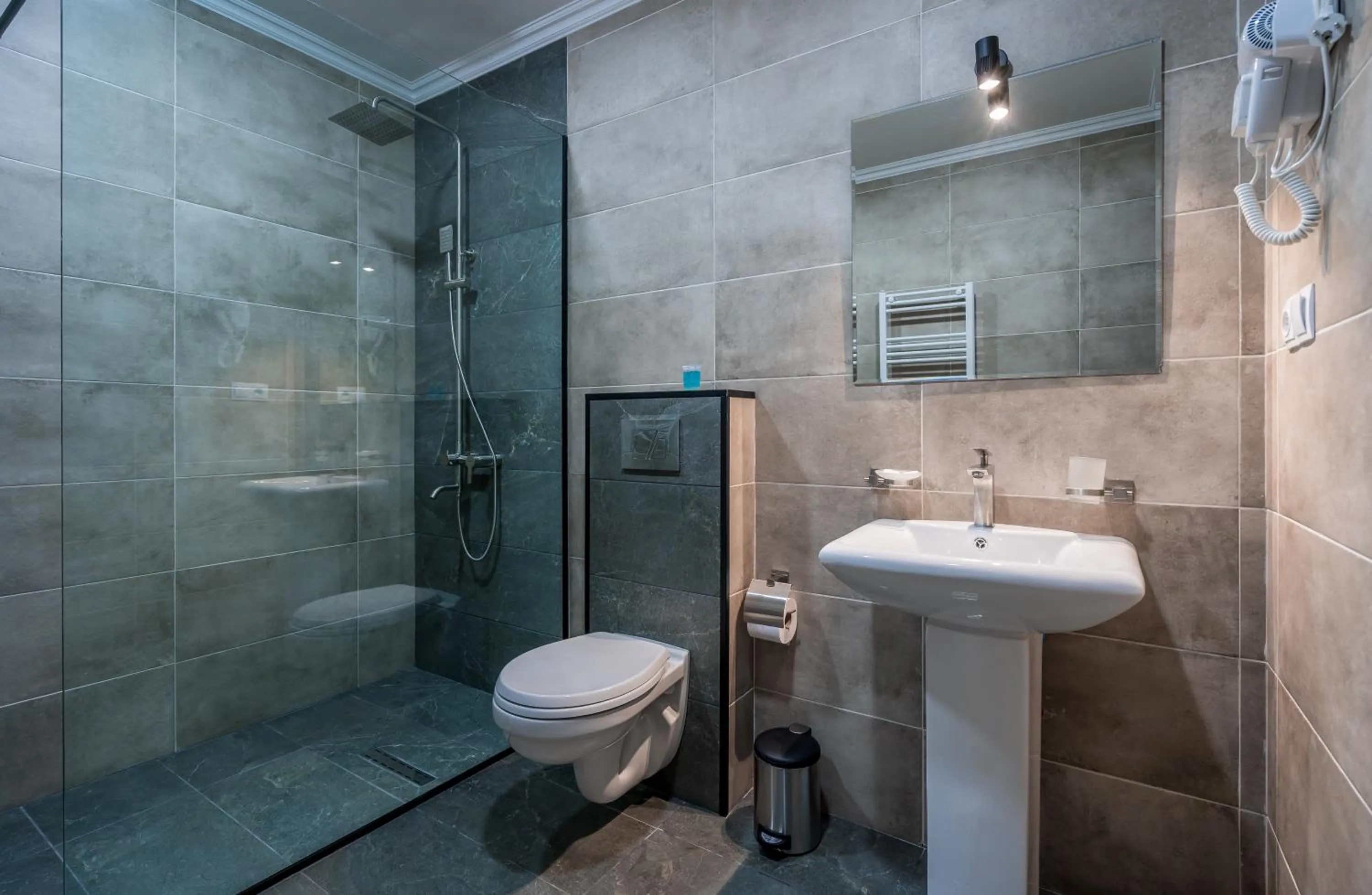 Toilet in Hotel Darchi Kazbegi