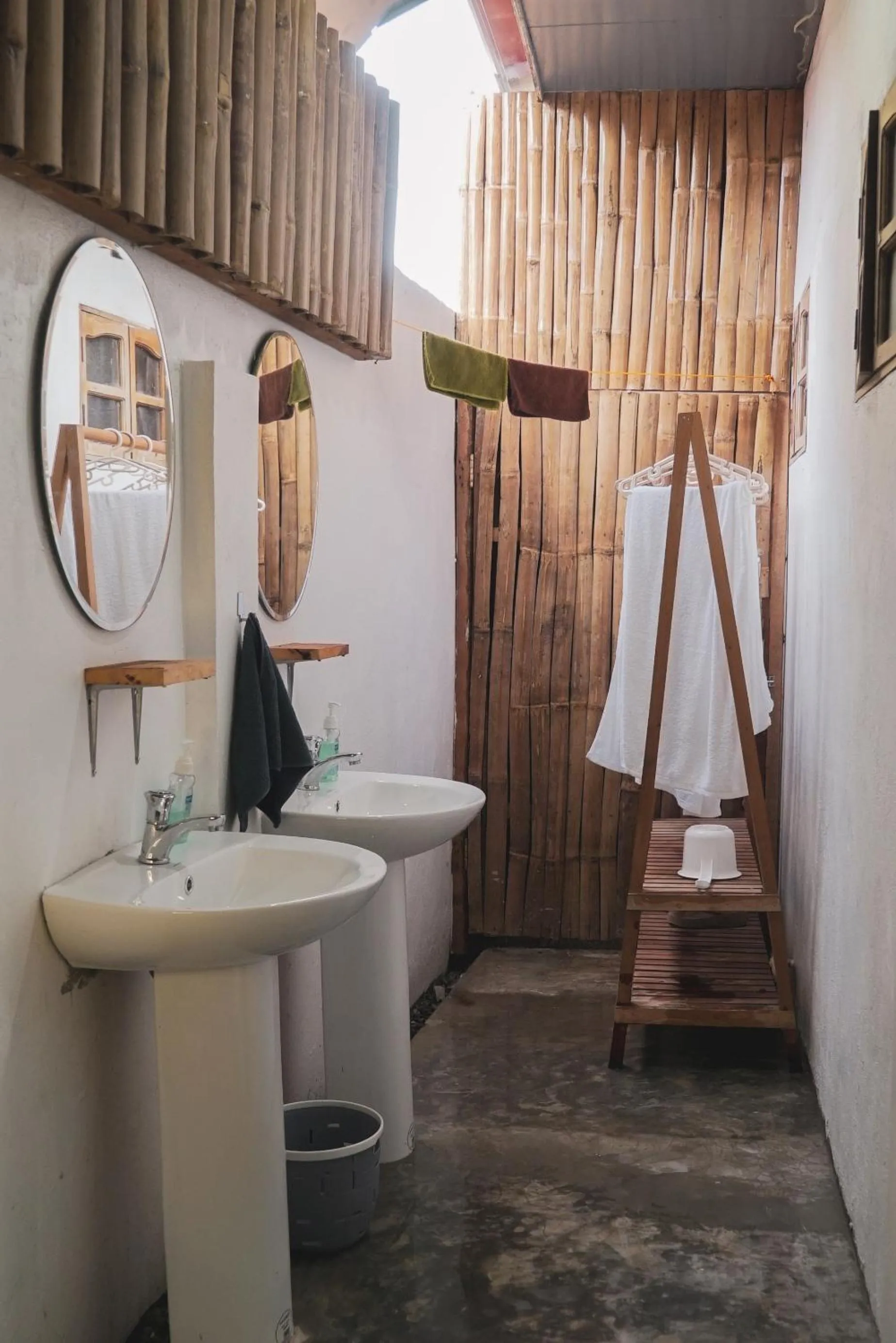 Bathroom in Ohlala Hostel