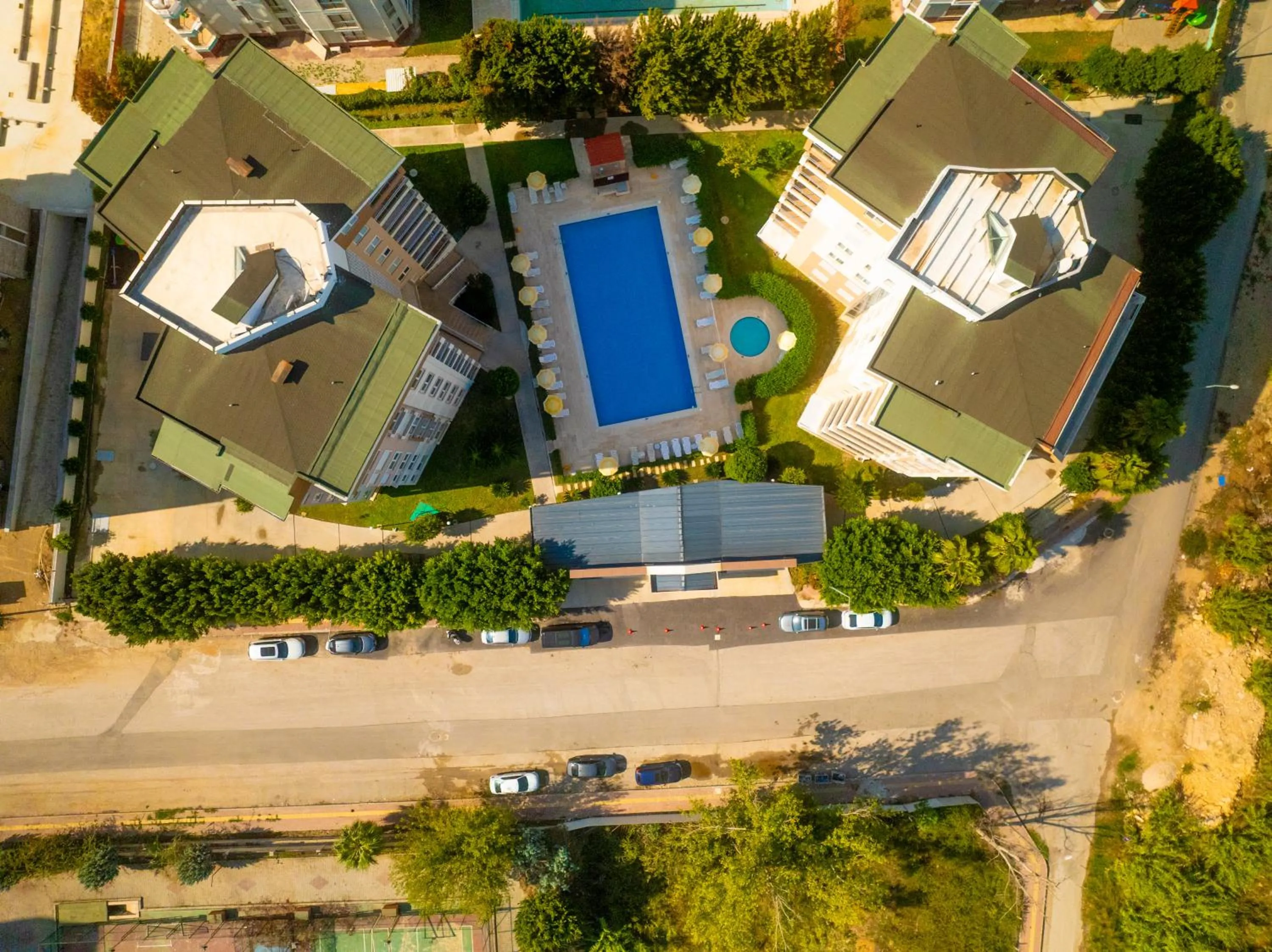 Property building in River Park Residence Lara