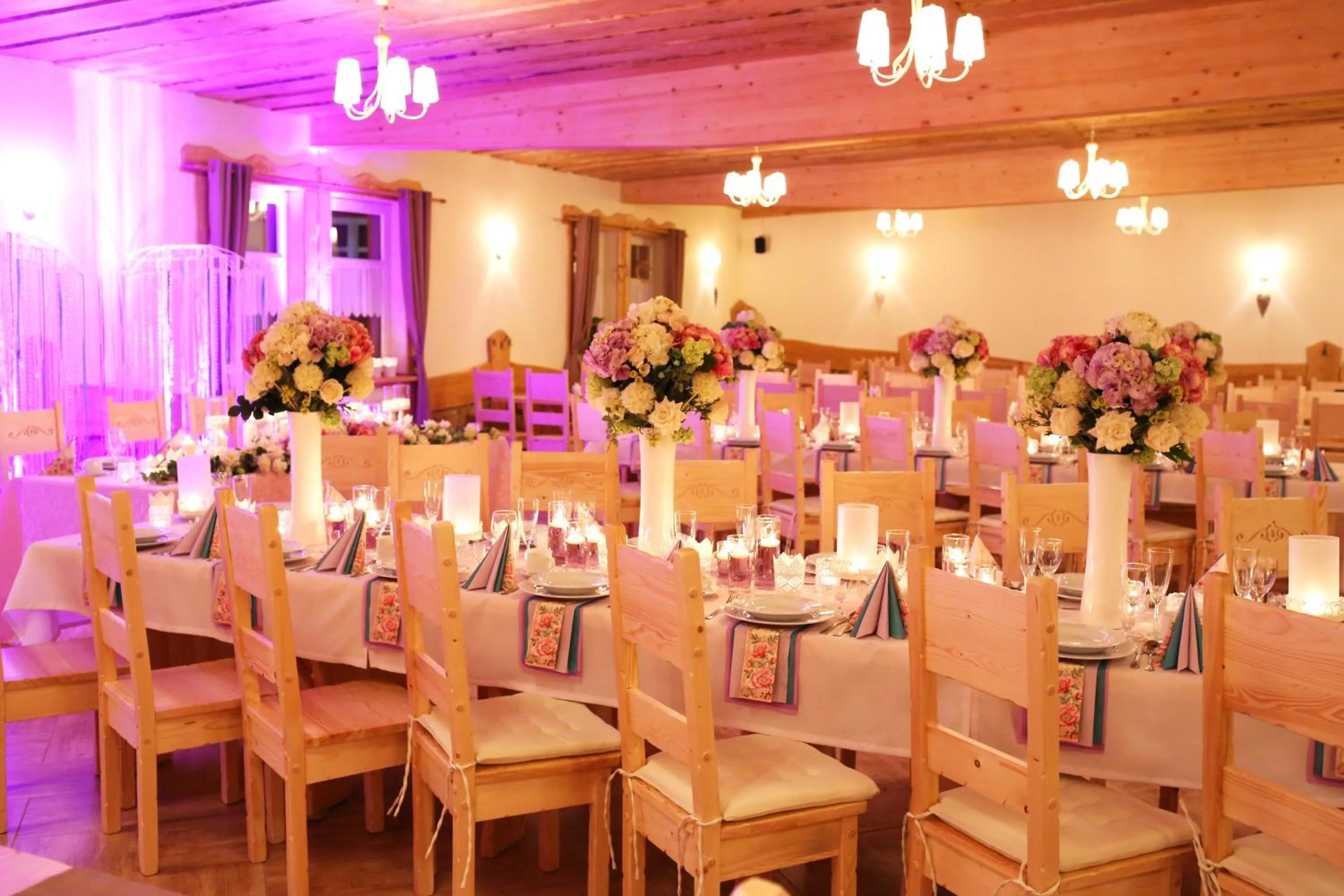 Restaurant/places to eat in Dworek nad Wisłą