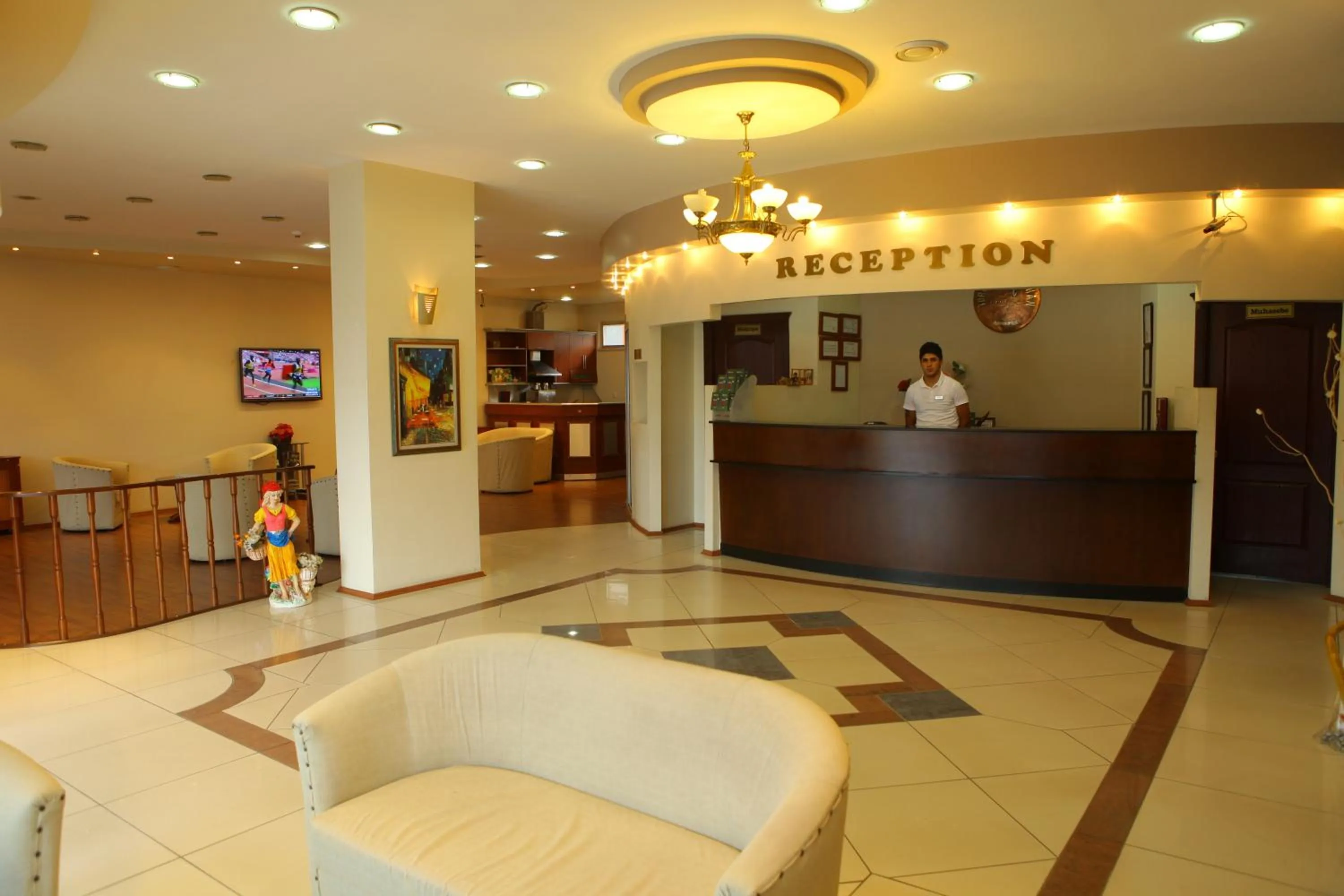 Lobby or reception in Cihan Hotel