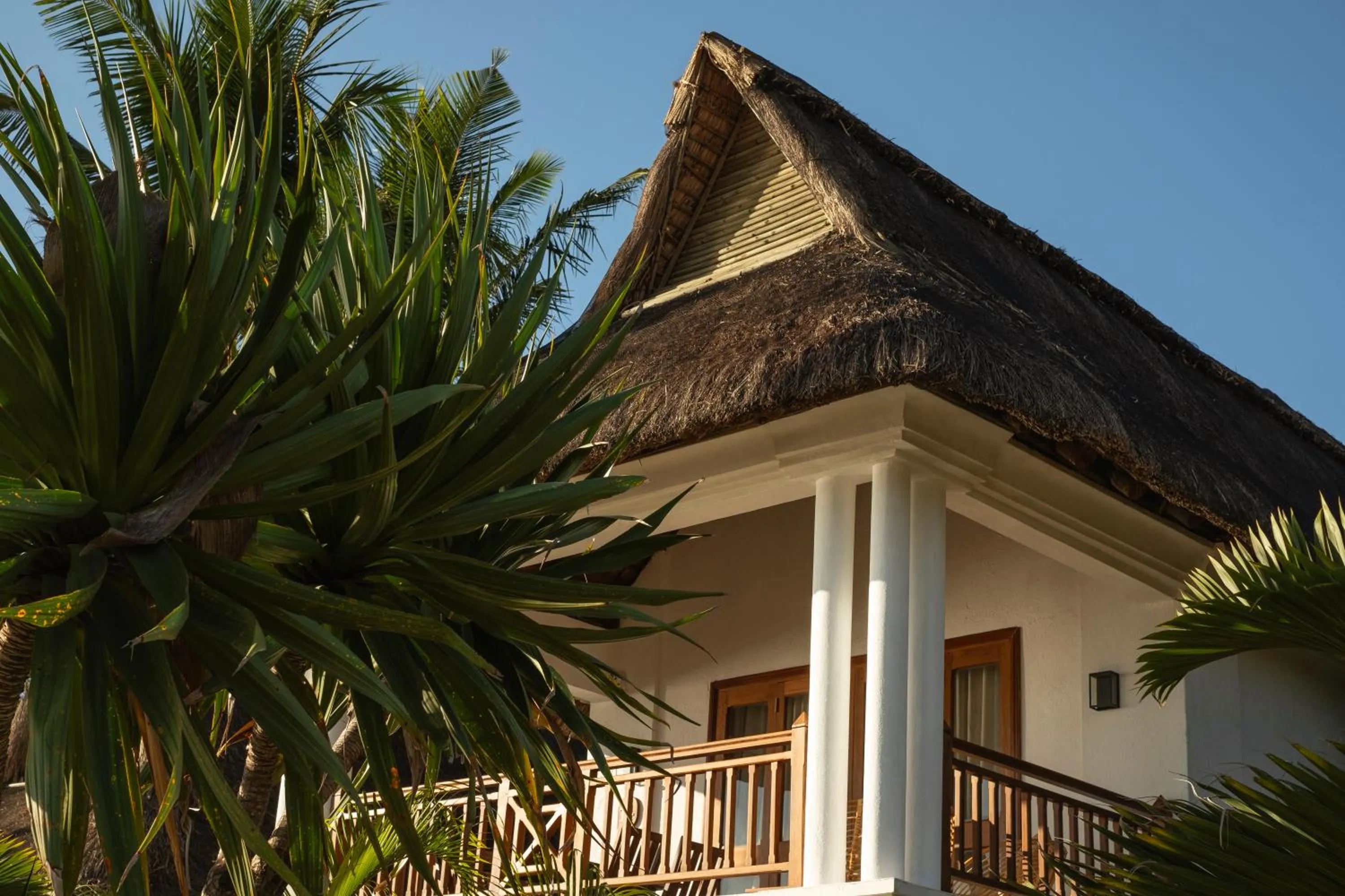 Property building in Constance Sakoa Boutik