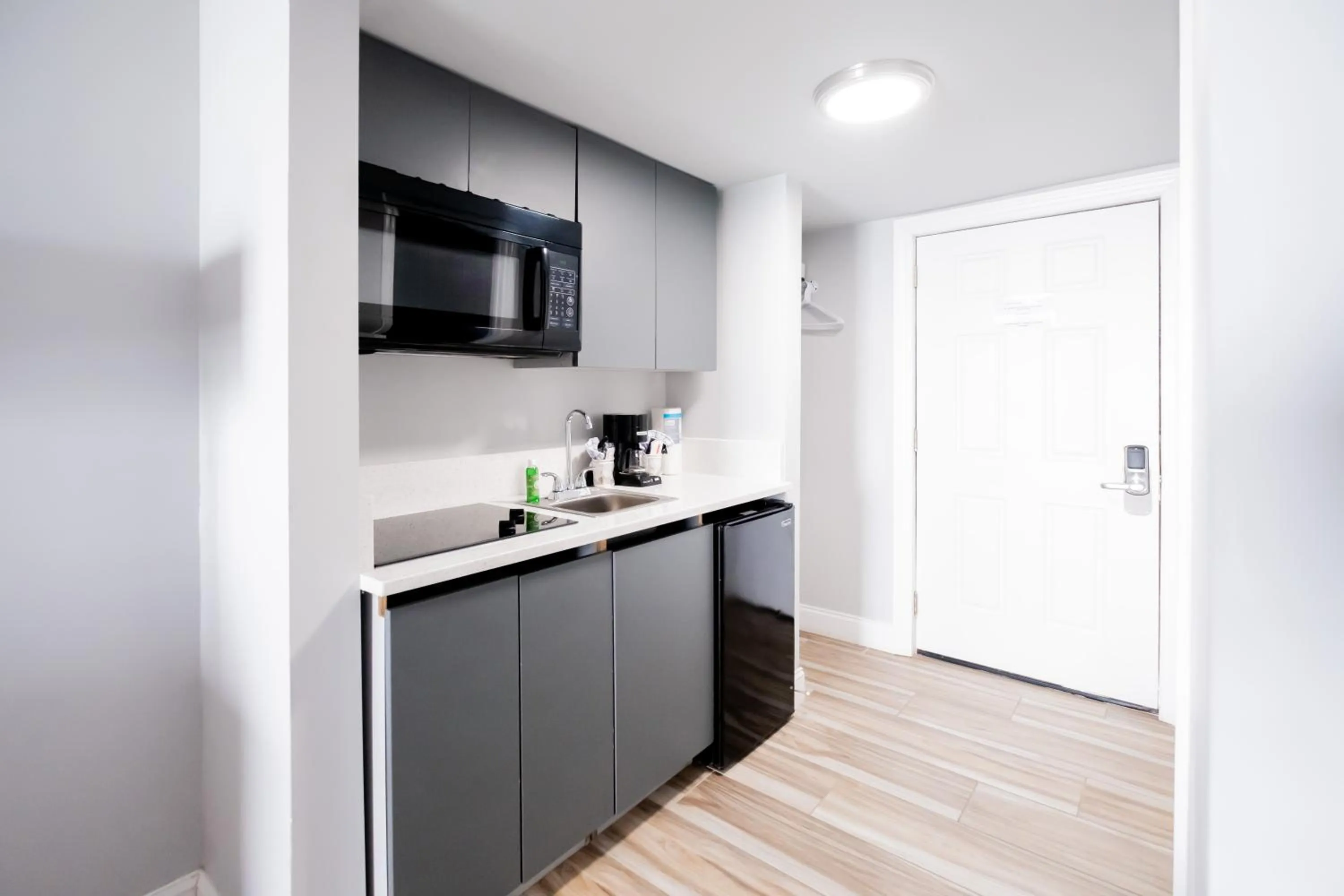 Coffee/tea facilities in Aventura on the Ocean