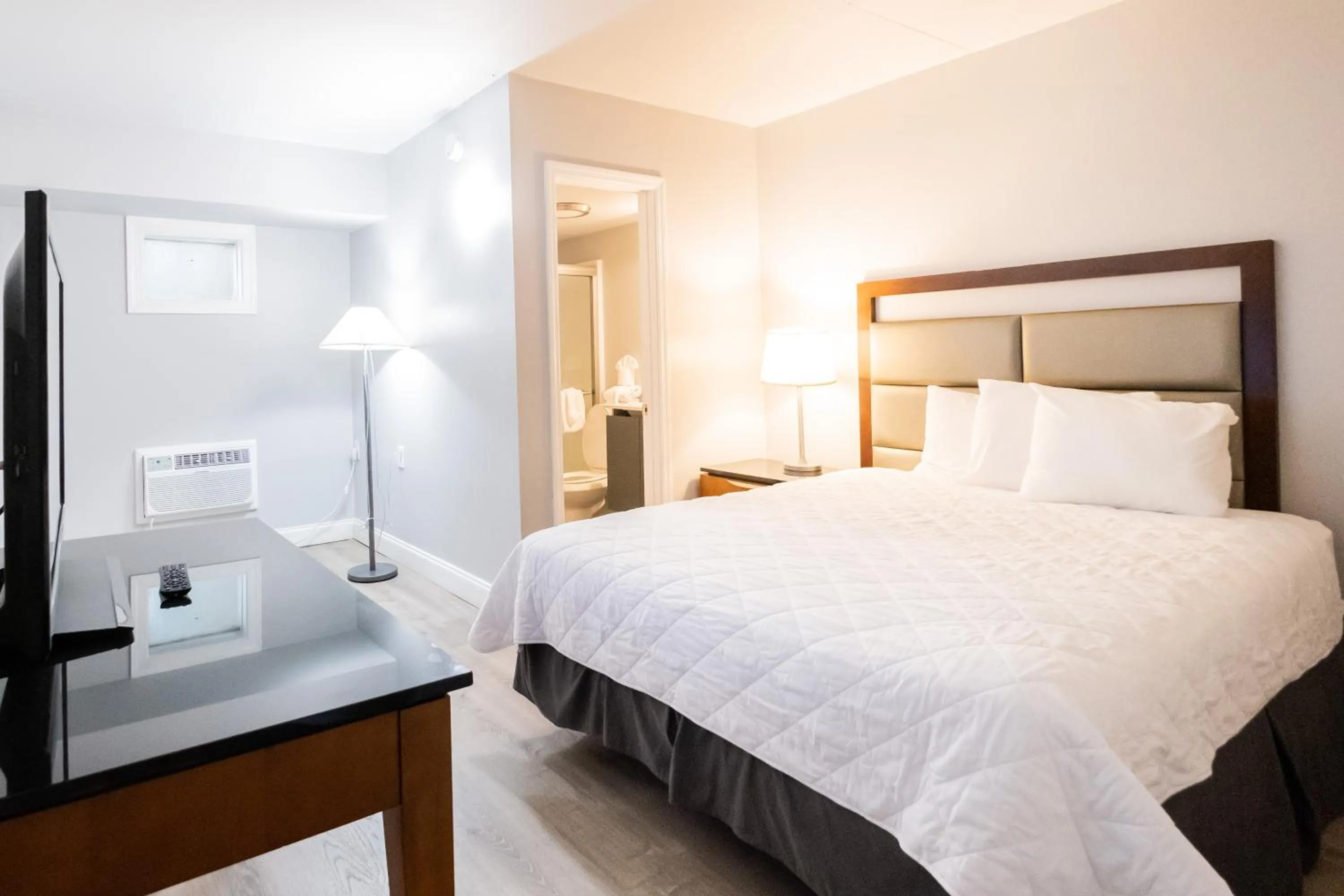 Bed in Aventura on the Ocean