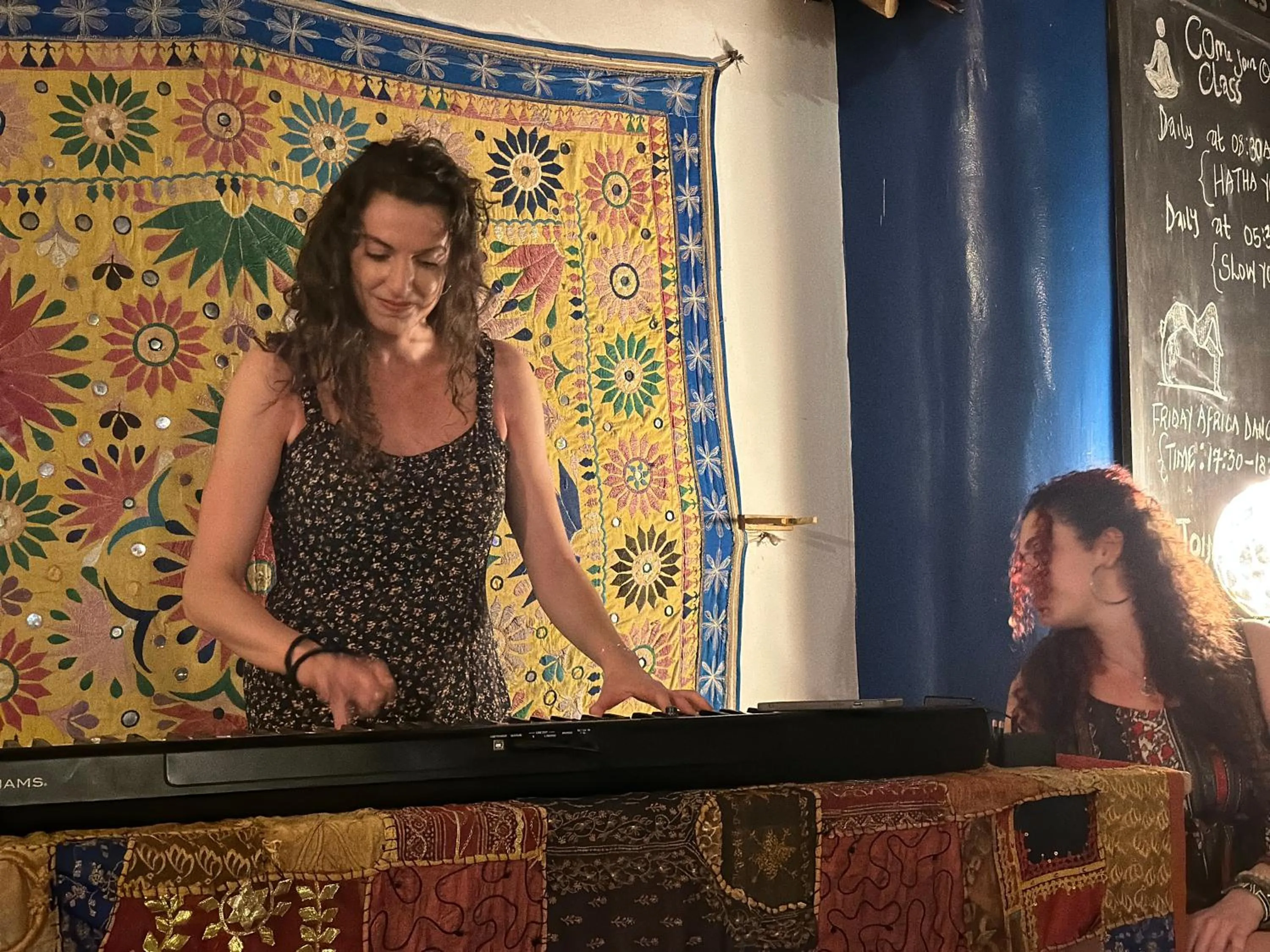 Restaurant/places to eat in Kameleon Blue