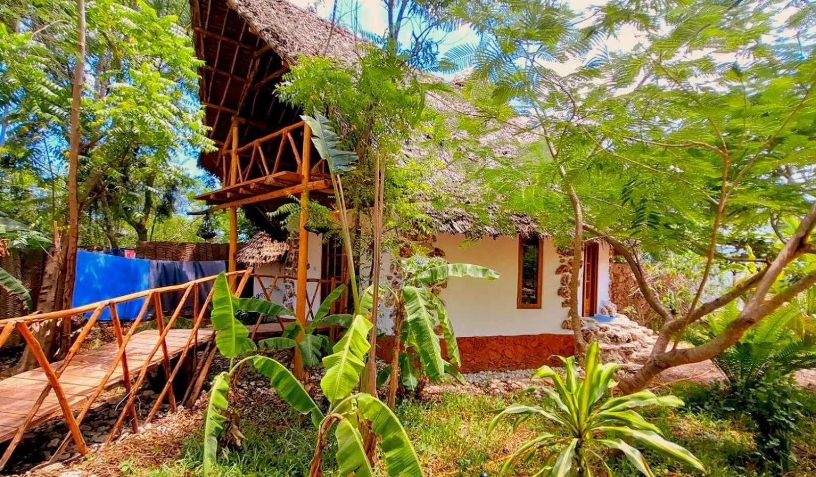 Property building in Kameleon Blue