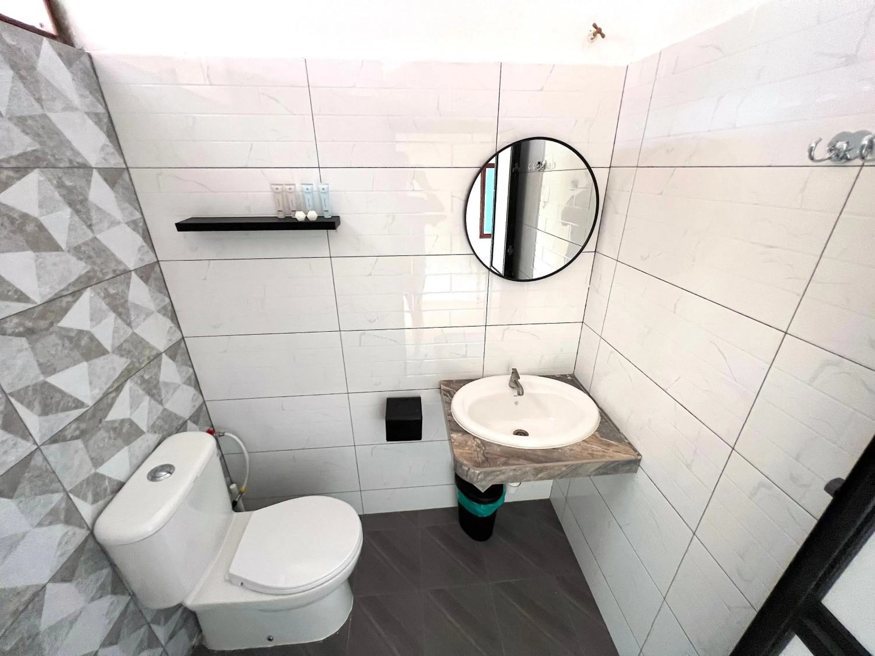 Bathroom in papaya resort