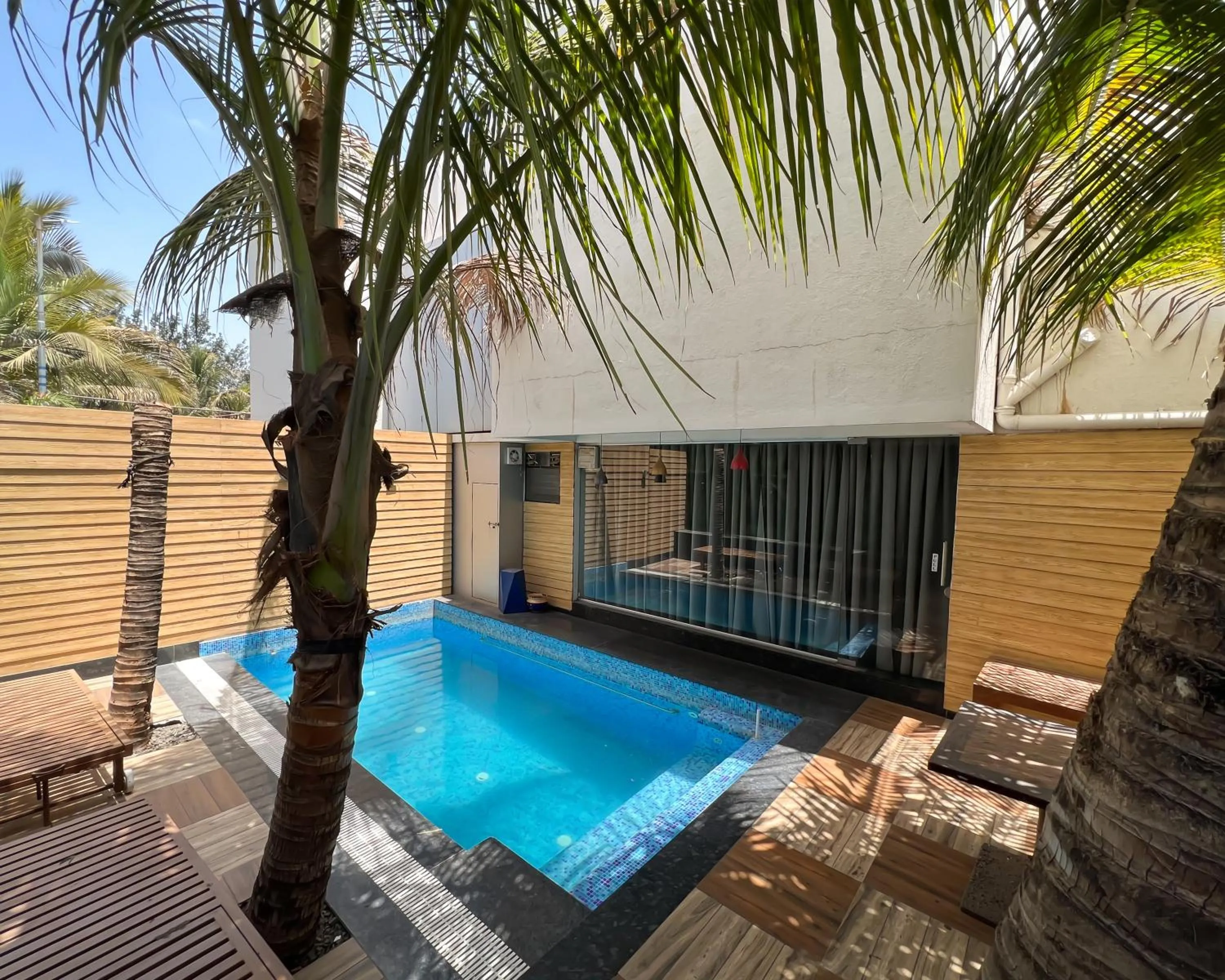 Massage in Anand Resort - A luxury Private Pool Resort in Nashik