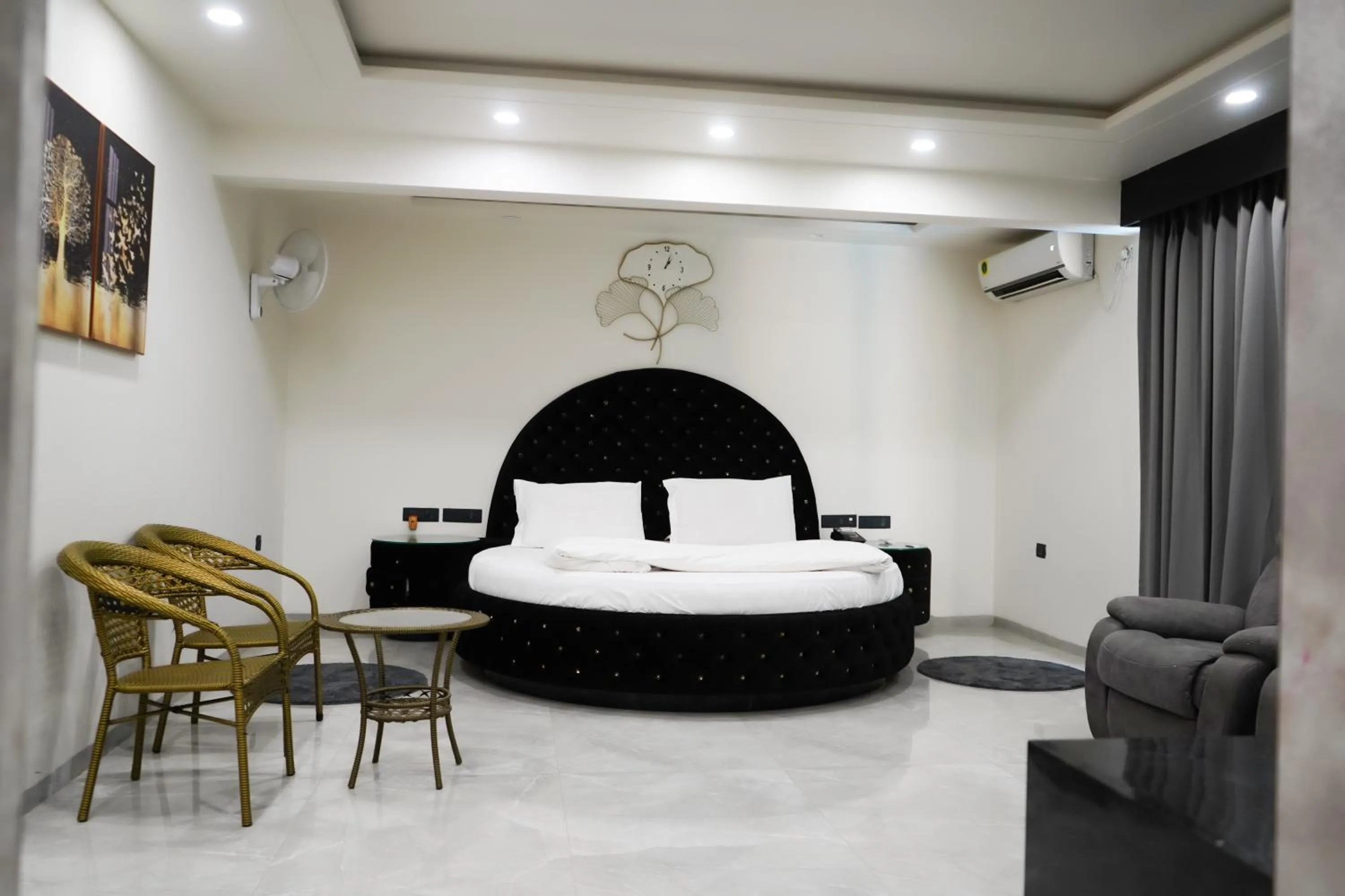 Photo of the whole room, Bed in Anand Resort - A luxury Private Pool Resort in Nashik