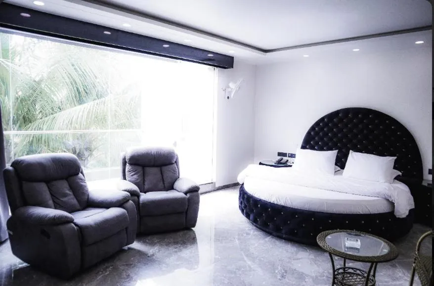 Balcony/Terrace, Bed in Anand Resort - A luxury Private Pool Resort in Nashik