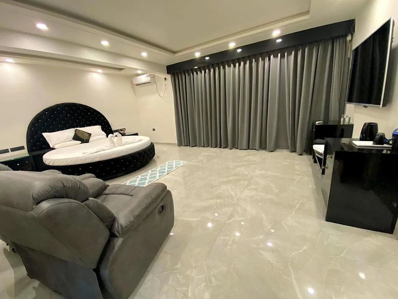 Steam room, Bed in Anand Resort - A luxury Private Pool Resort in Nashik