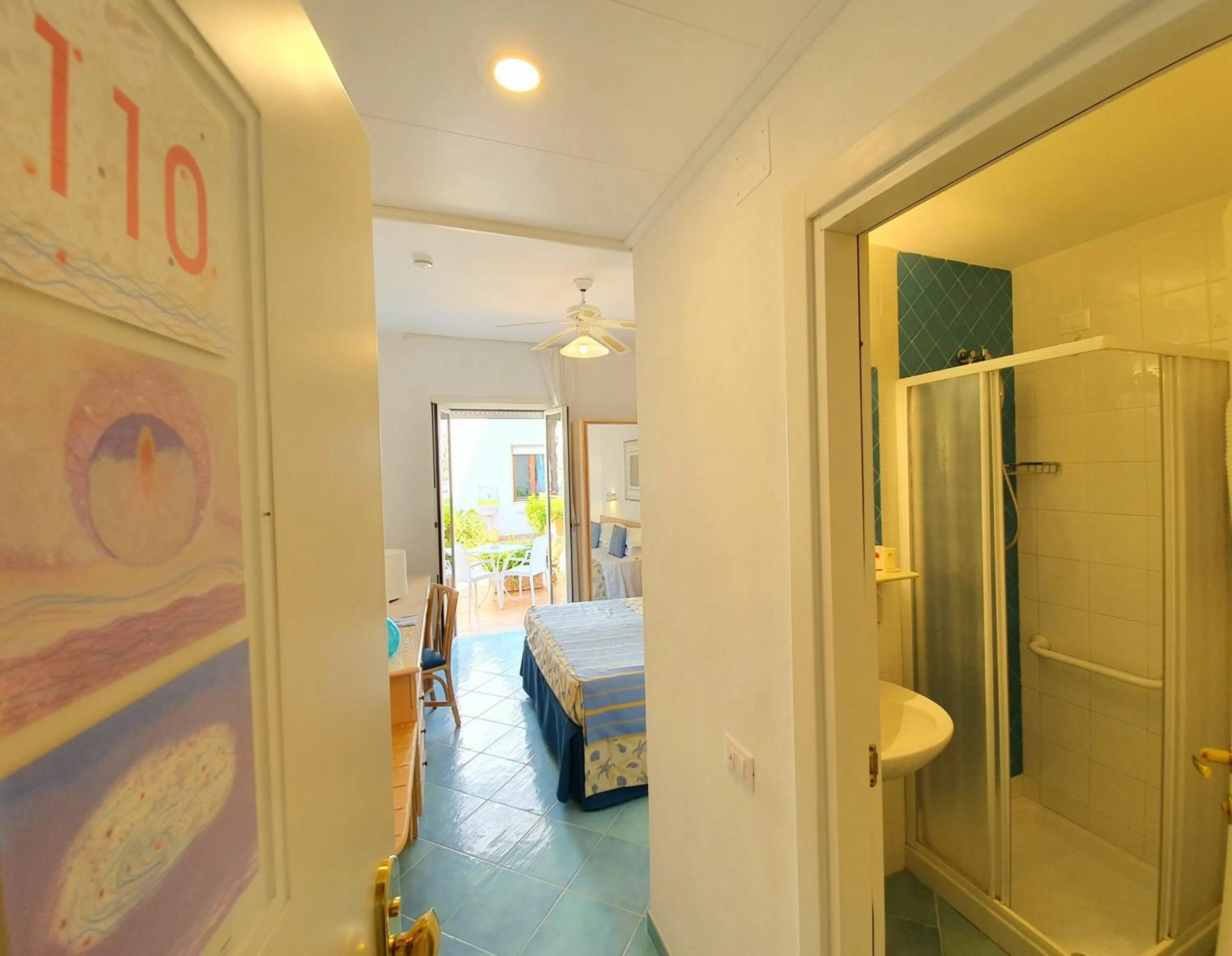 Bedroom in Hotel Aurora