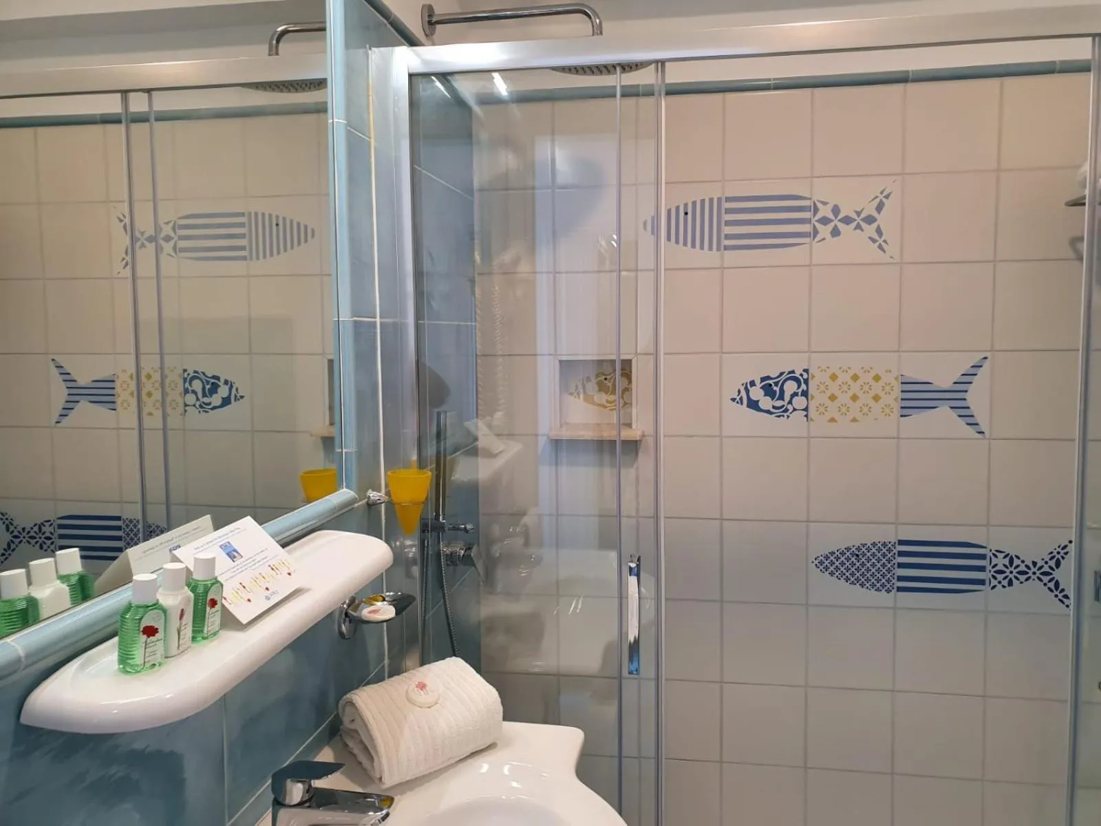 Bathroom in Hotel Aurora