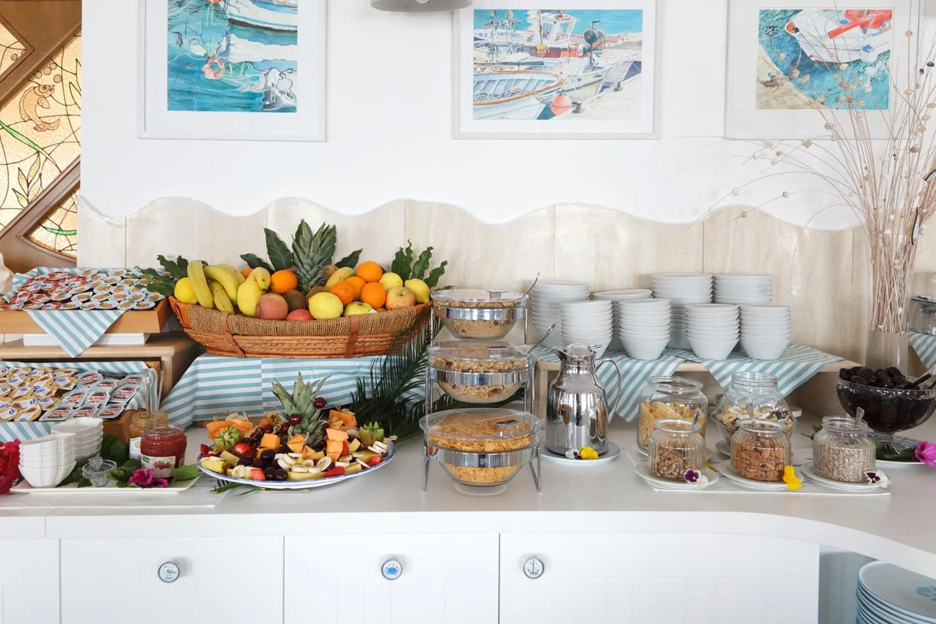 Buffet breakfast in Hotel Aurora