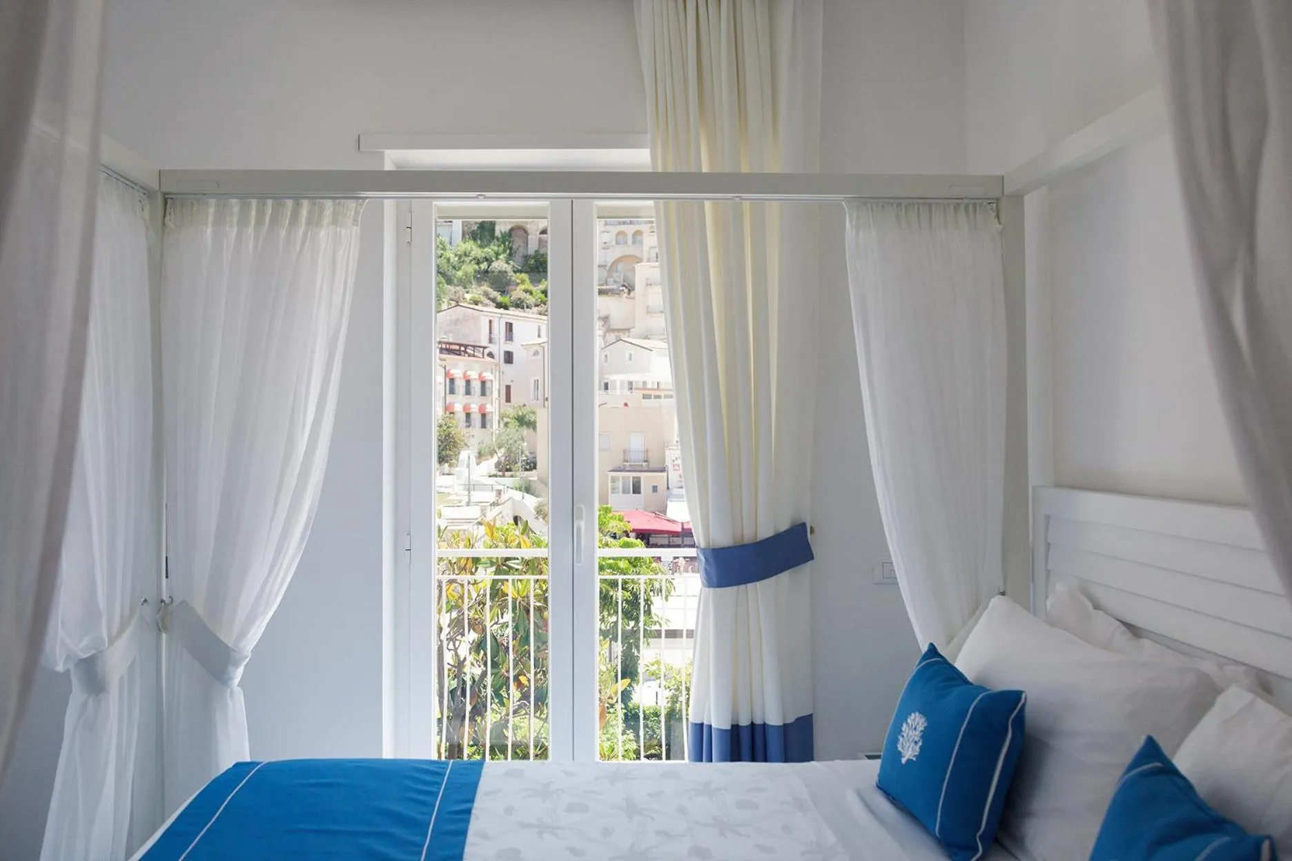 Bedroom, Bed in Hotel Aurora