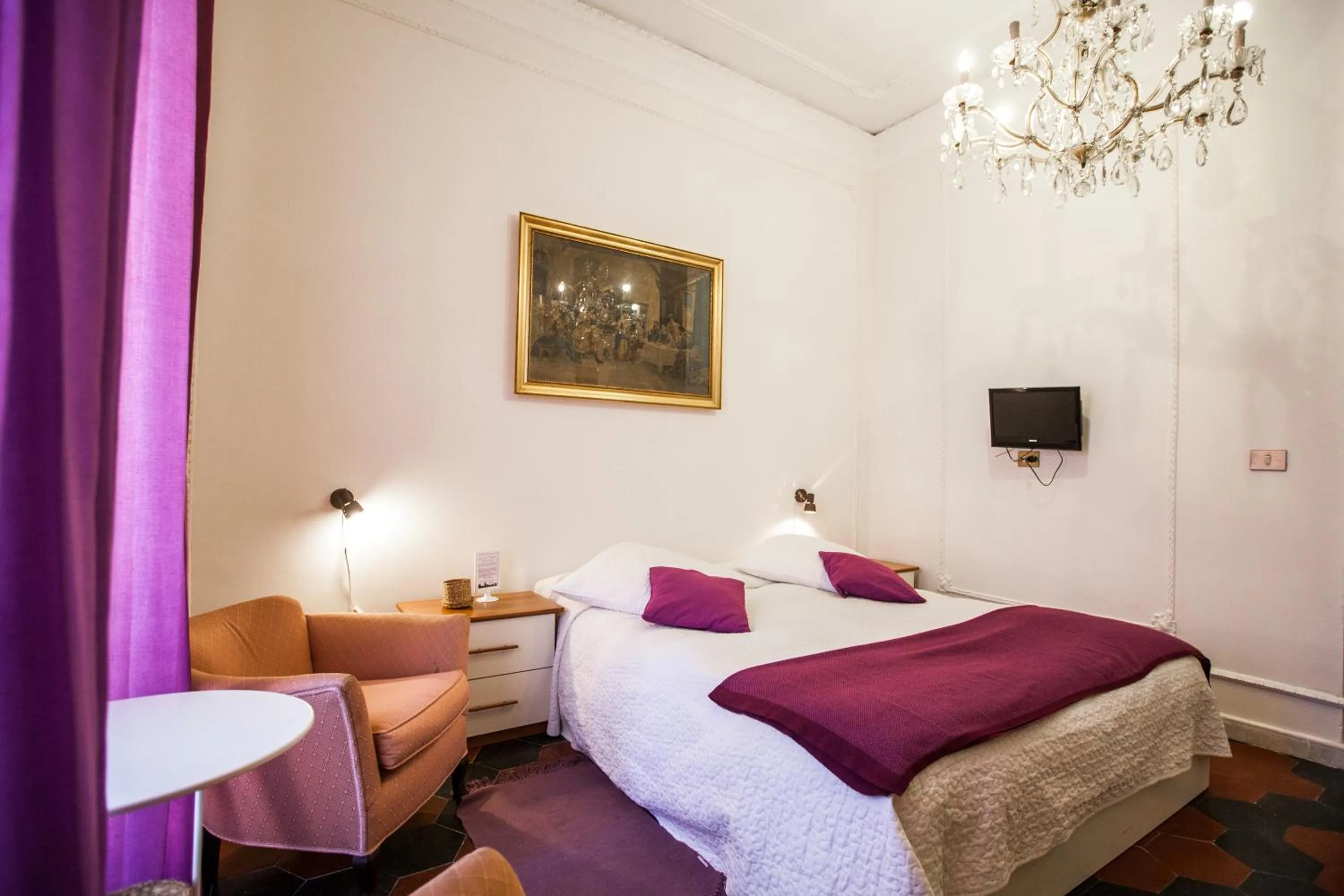 Bed in La Dolce Vita Roma