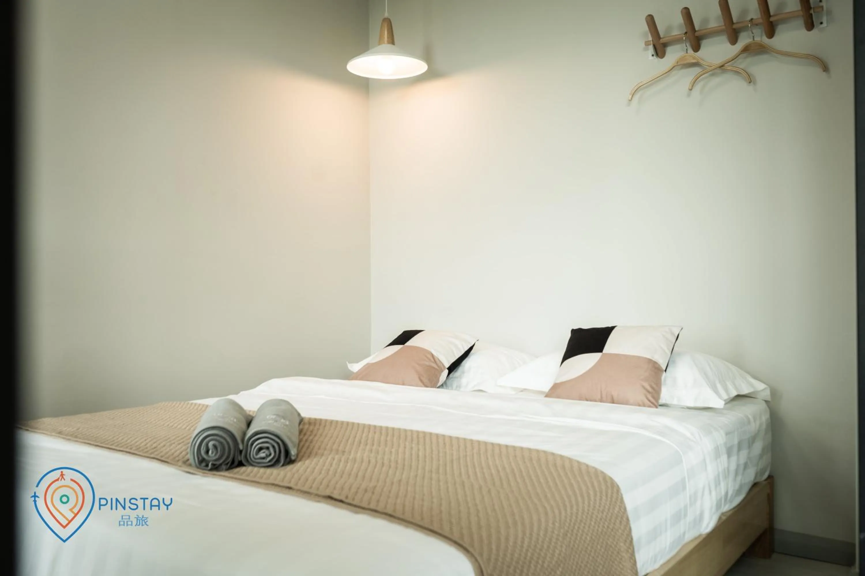 Bed in Jesselton Quay by Pinstay