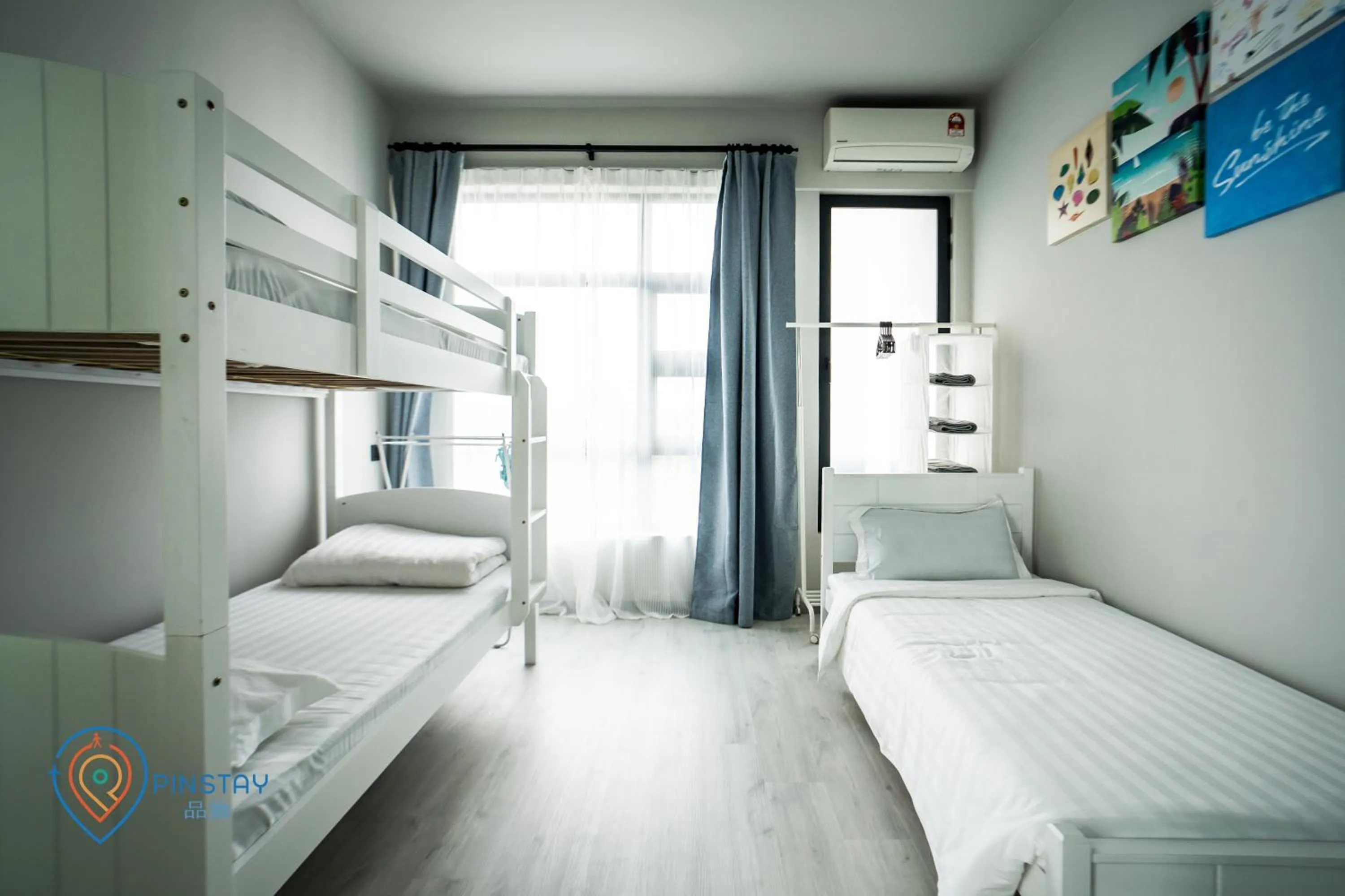 Bed in Jesselton Quay by Pinstay