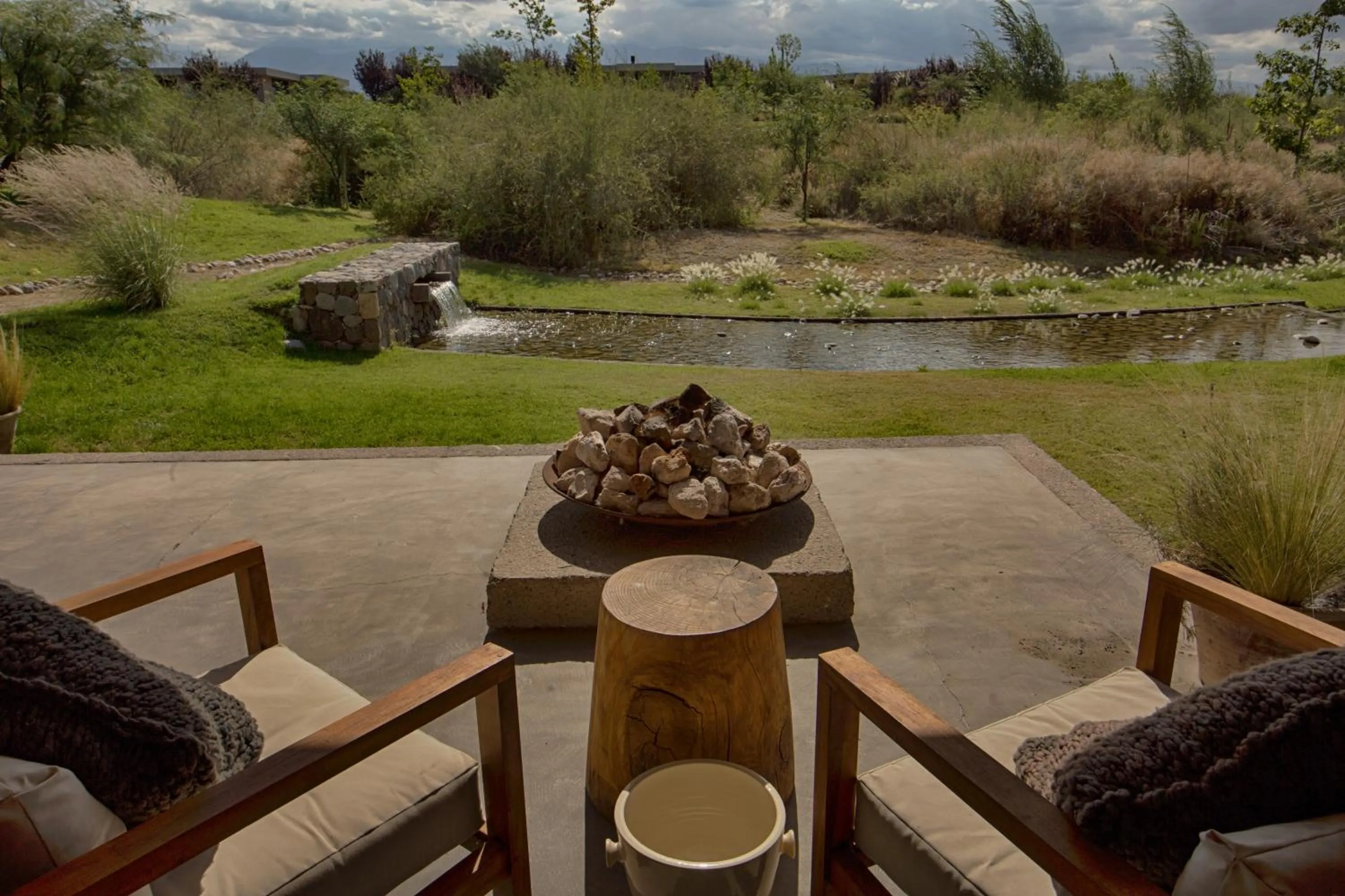 Patio in The Vines Resort & Spa