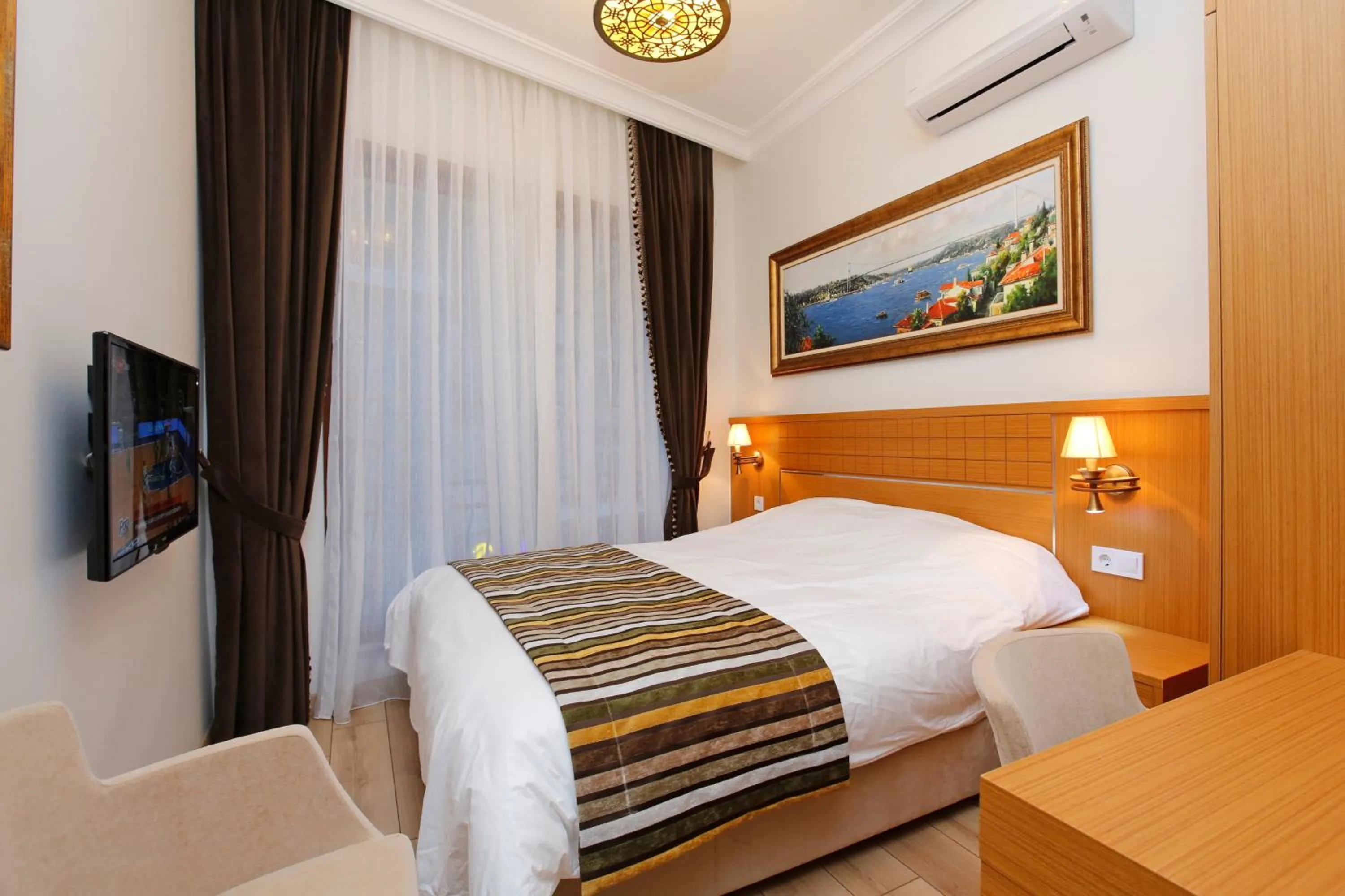 Standard  Room in Art Nouveau Galata