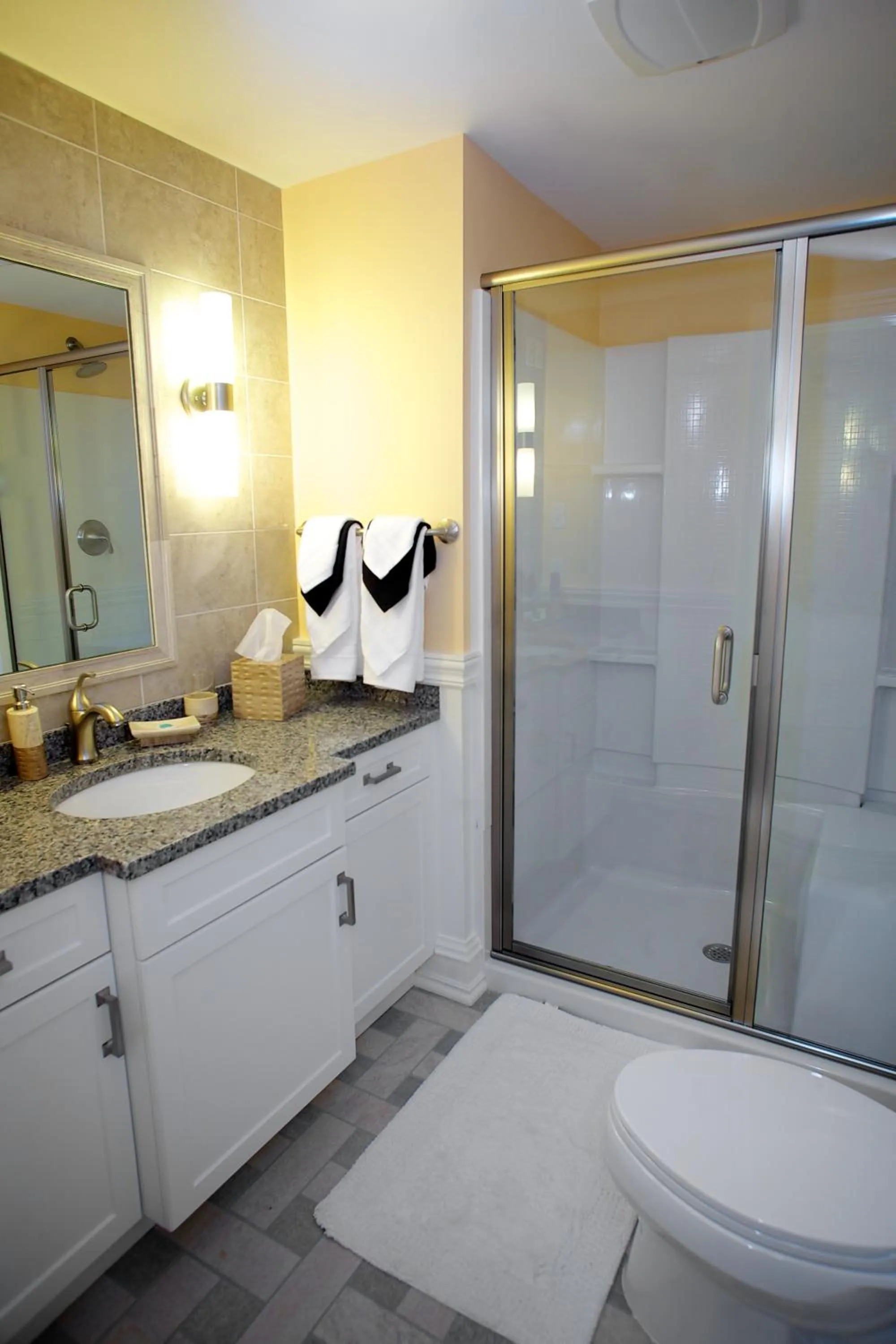 Guest House at Norwalk Inn