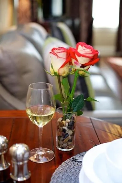 Decorative detail in Guest House at Norwalk Inn