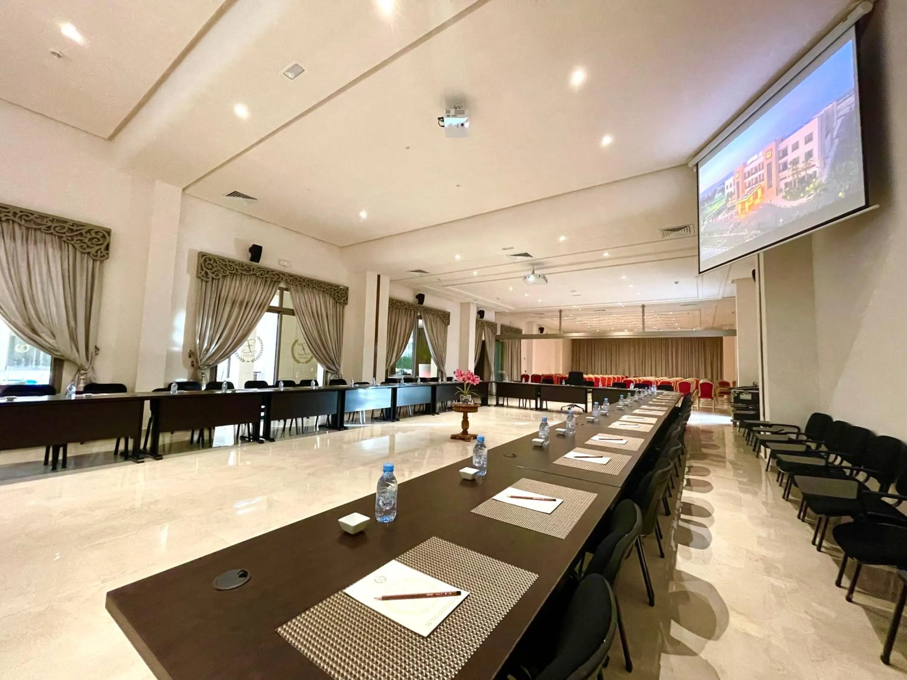 TV and multimedia in Z Hotel Meknes