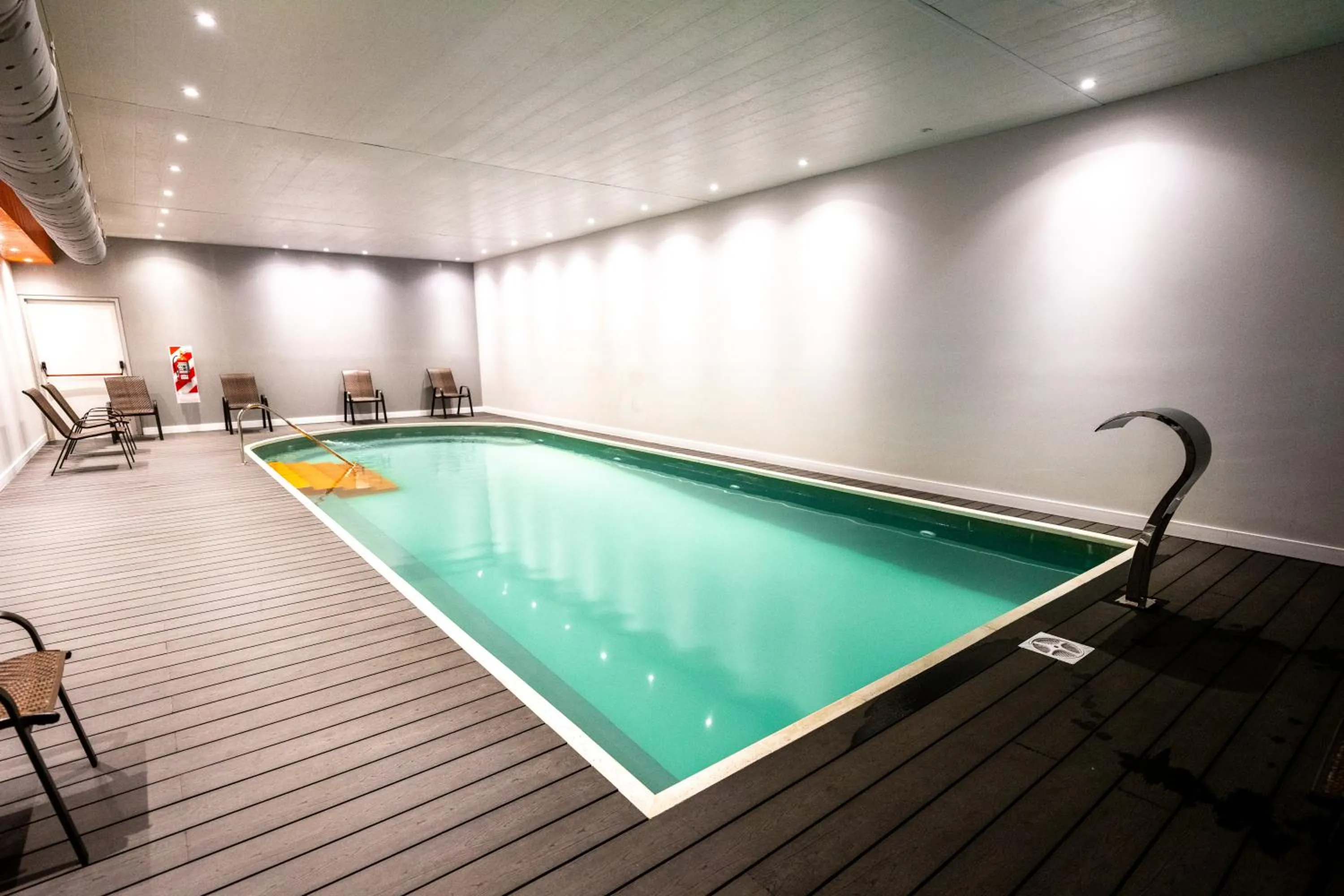 Swimming pool in Cilene del Fuego Suites & Spa