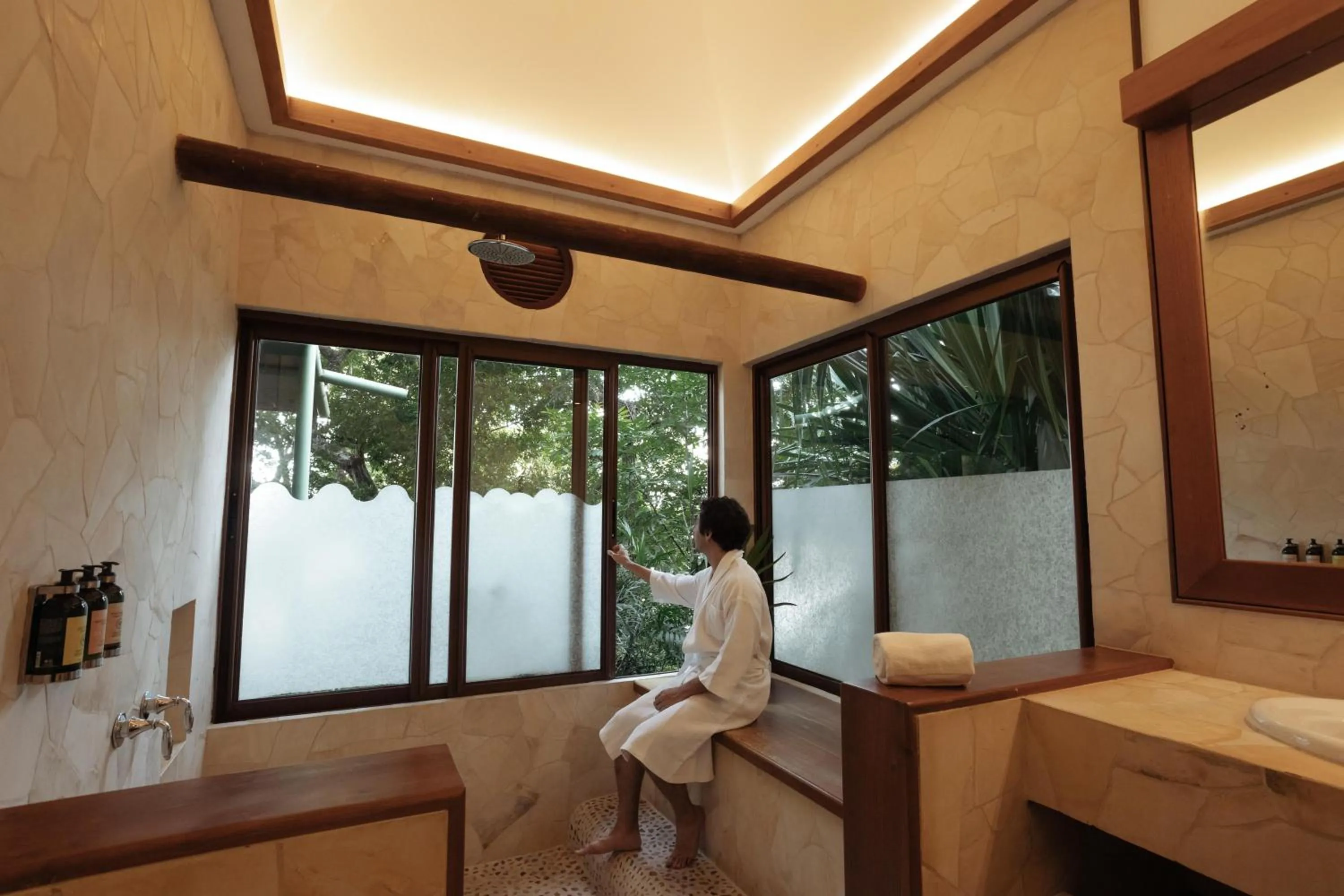 Spa and wellness centre/facilities in Bolontiku Boutique Hotel & Spa