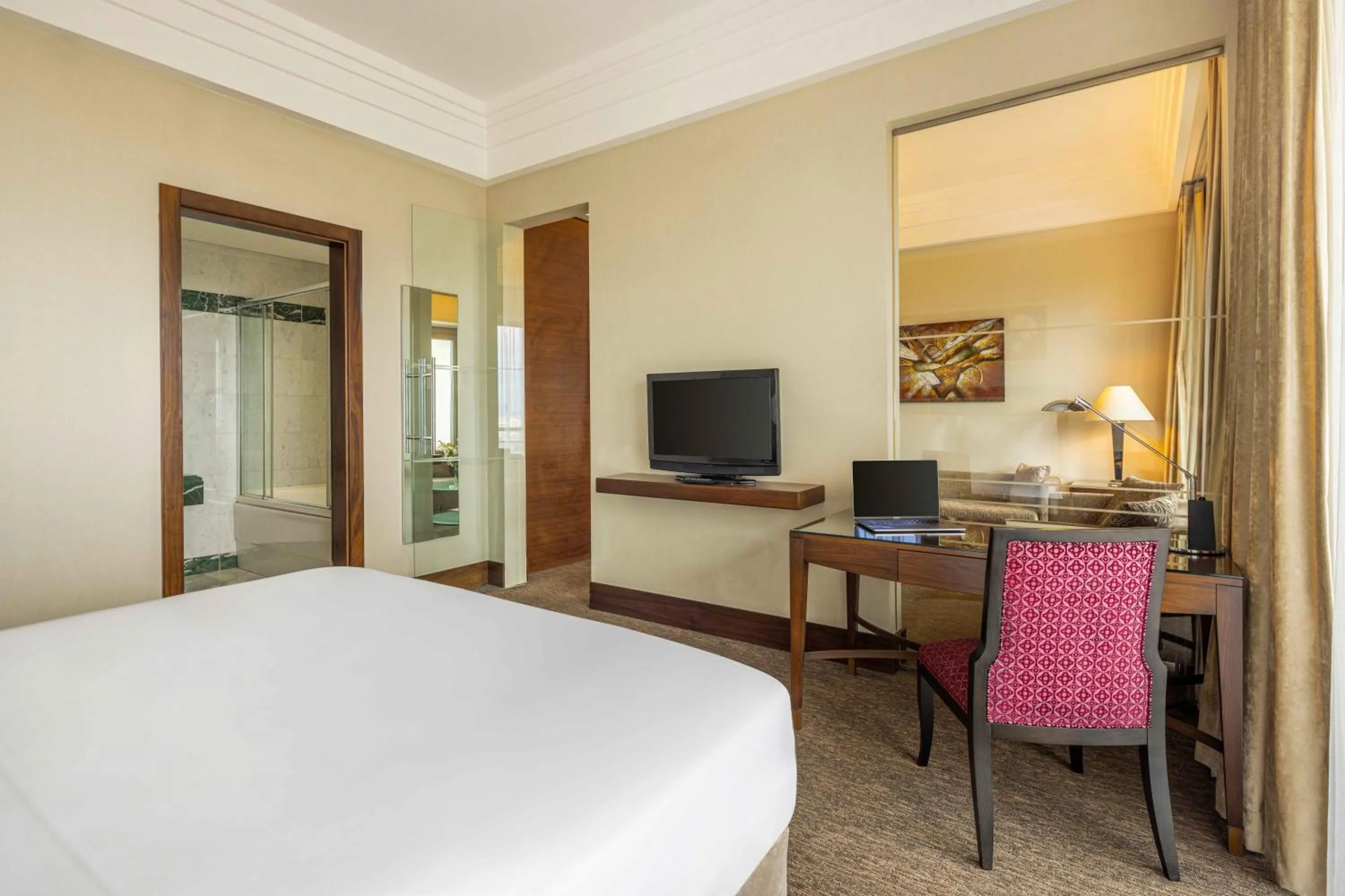 Bed in Hotel Çelik Palas Convention Center & Thermal SPA