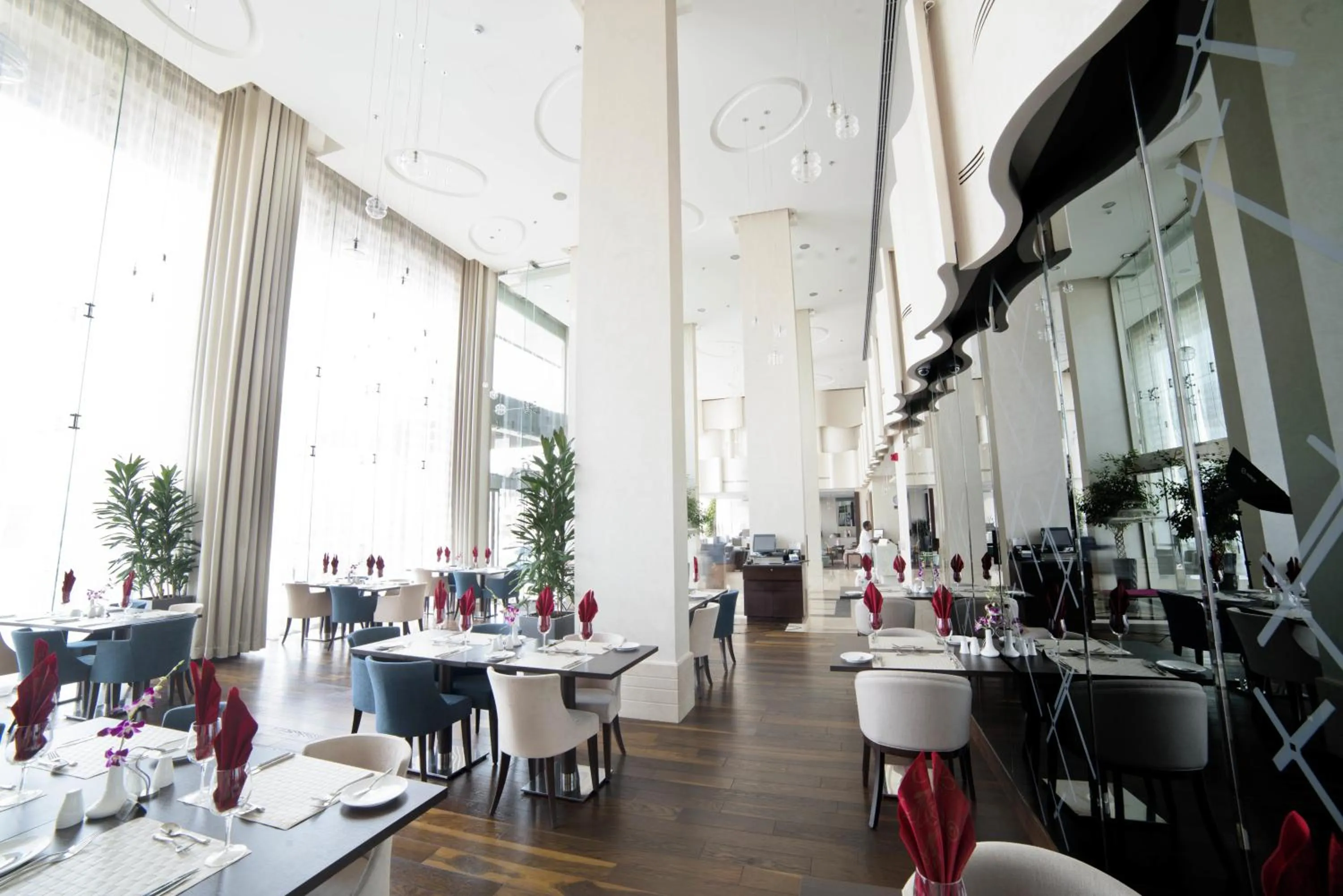 Restaurant/places to eat in Golden Tulip Dammam Corniche Hotel