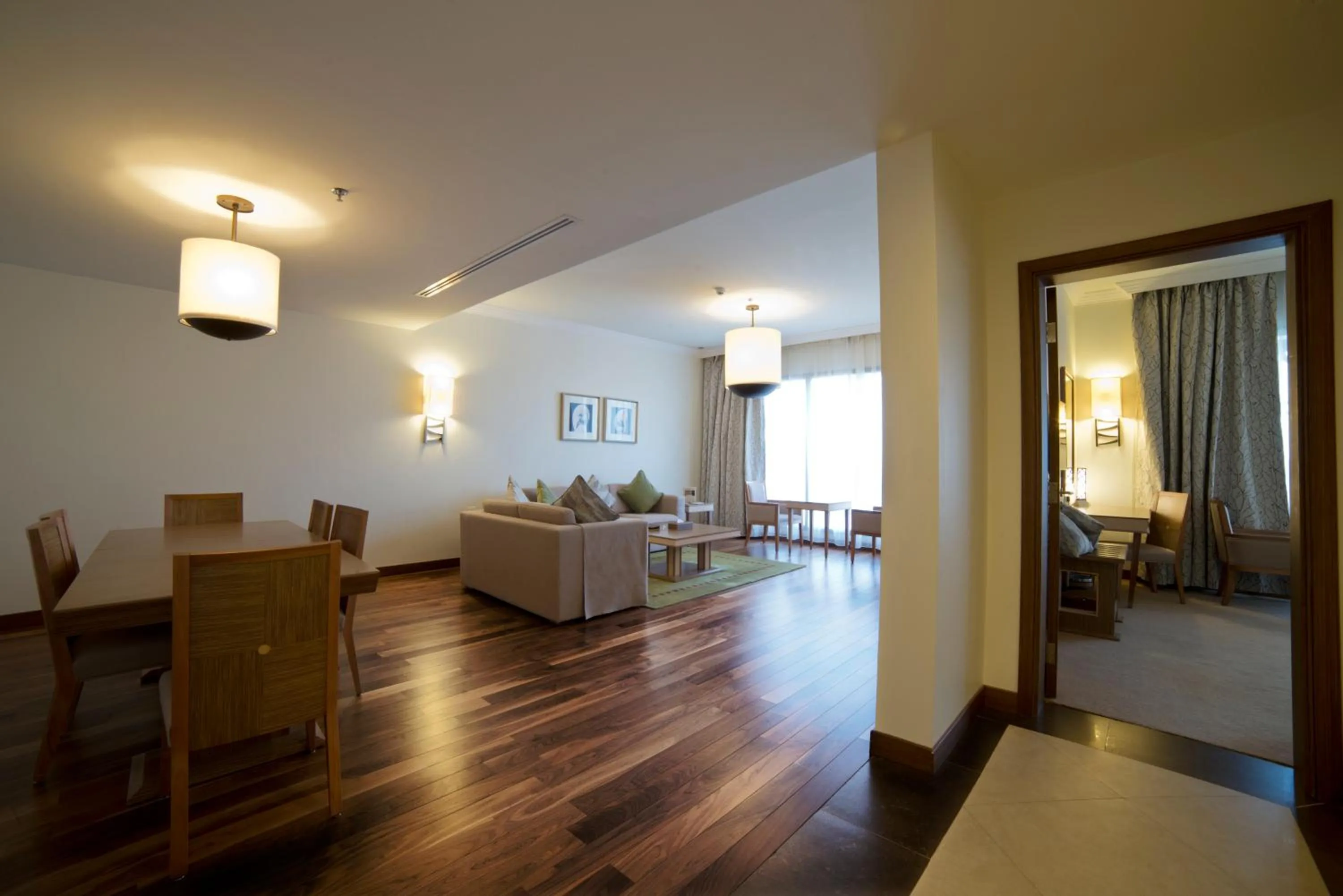 Living room in Golden Tulip Dammam Corniche Hotel