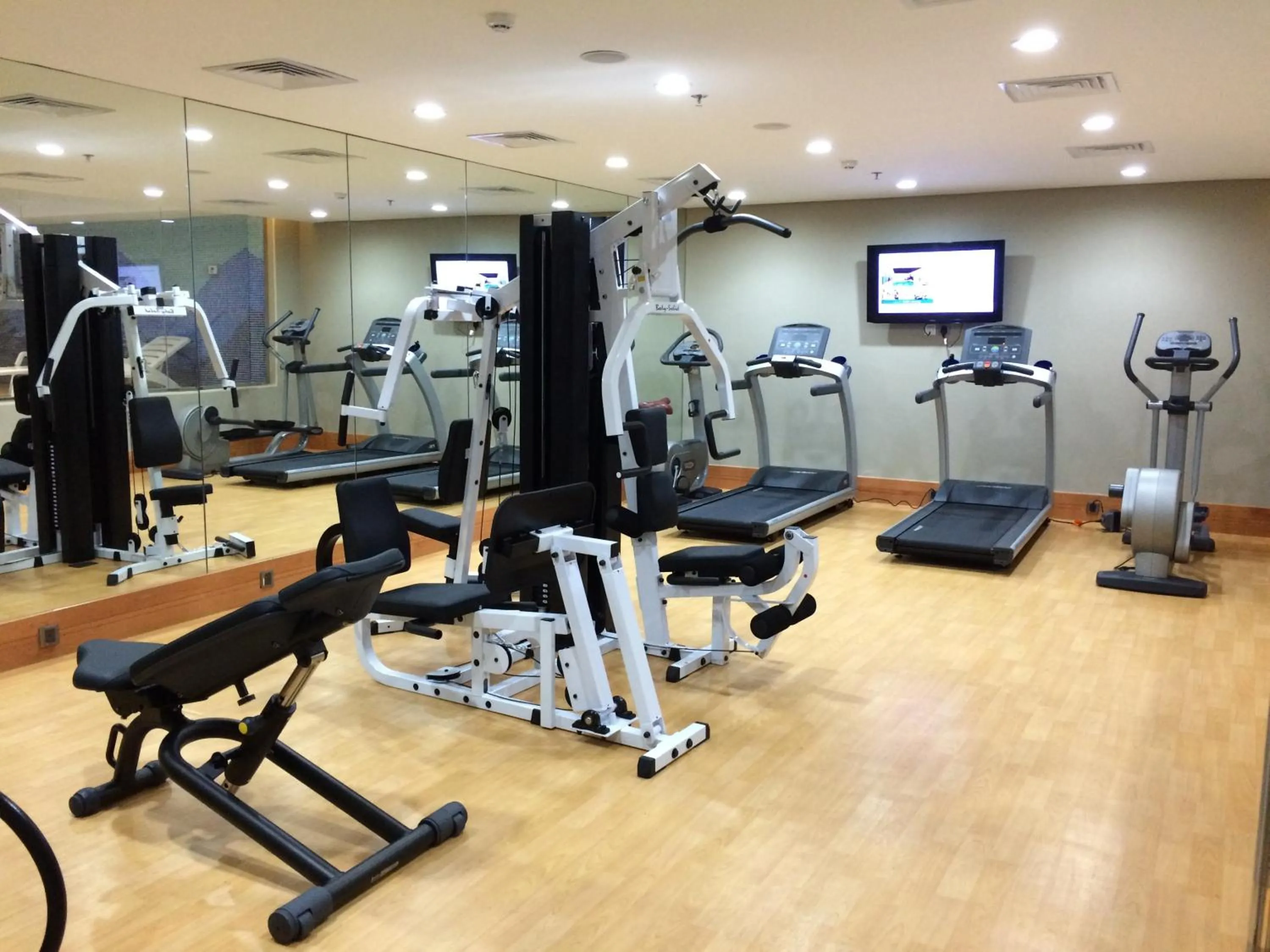 Fitness centre/facilities in Golden Tulip Dammam Corniche Hotel