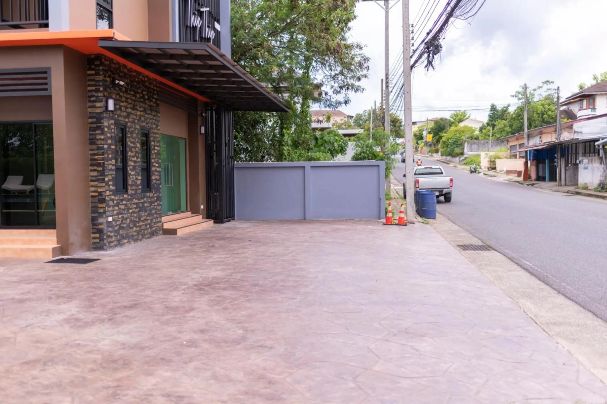 Patio in Thip Thip Hotel