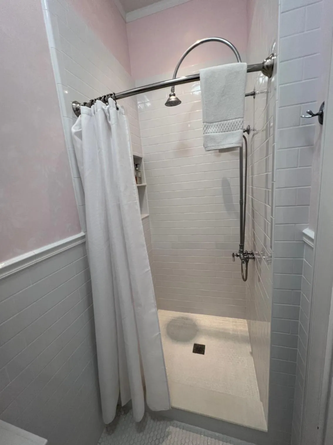 Bathroom in Hoyt House Luxury Bed & Breakfast