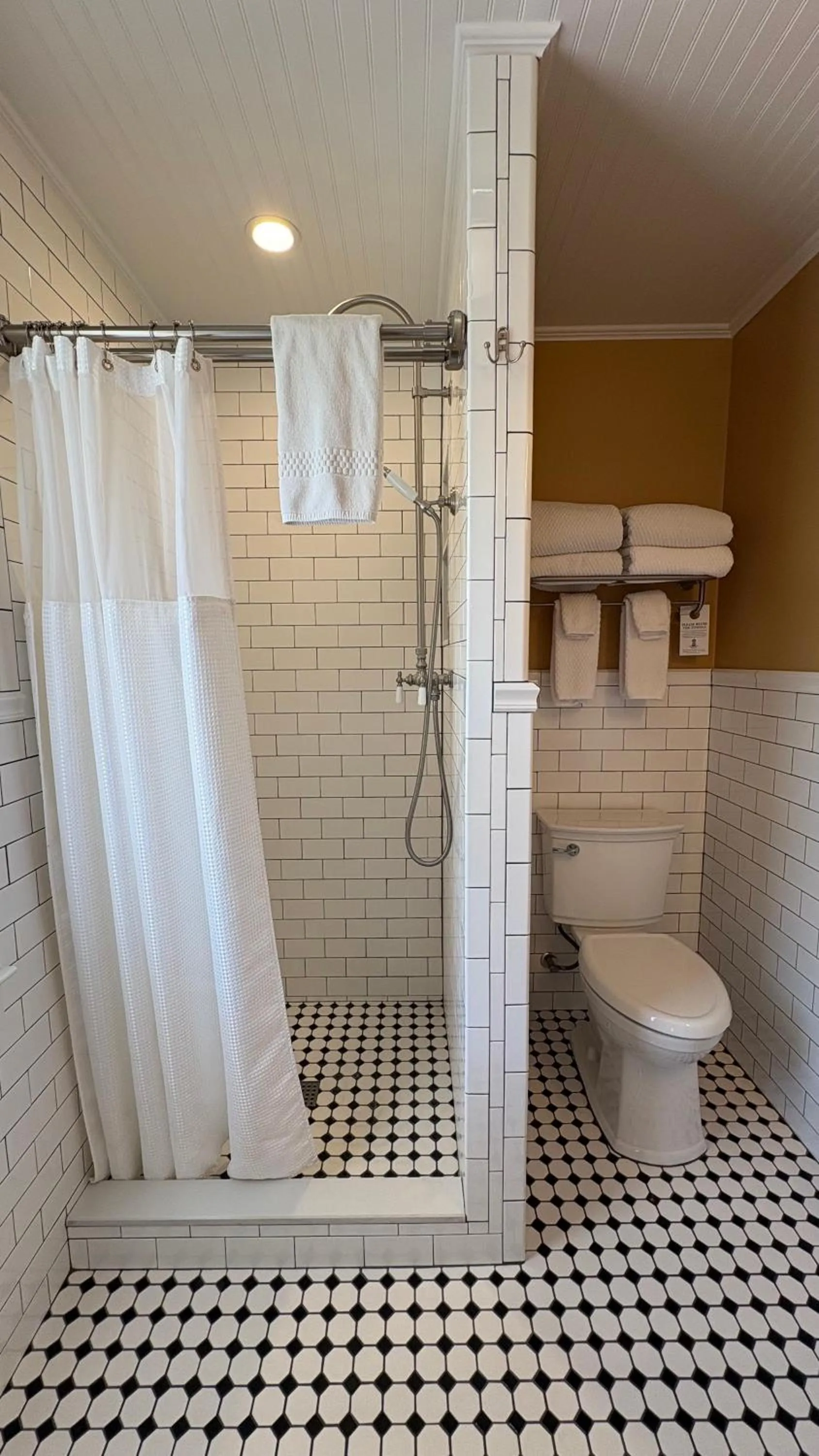 Hoyt House Luxury Bed & Breakfast