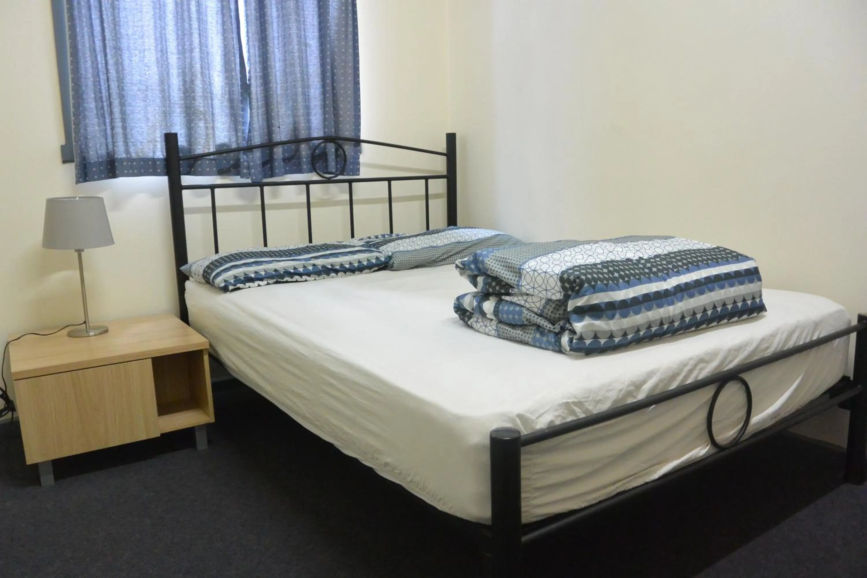 Bed in Elizabeth Hostel