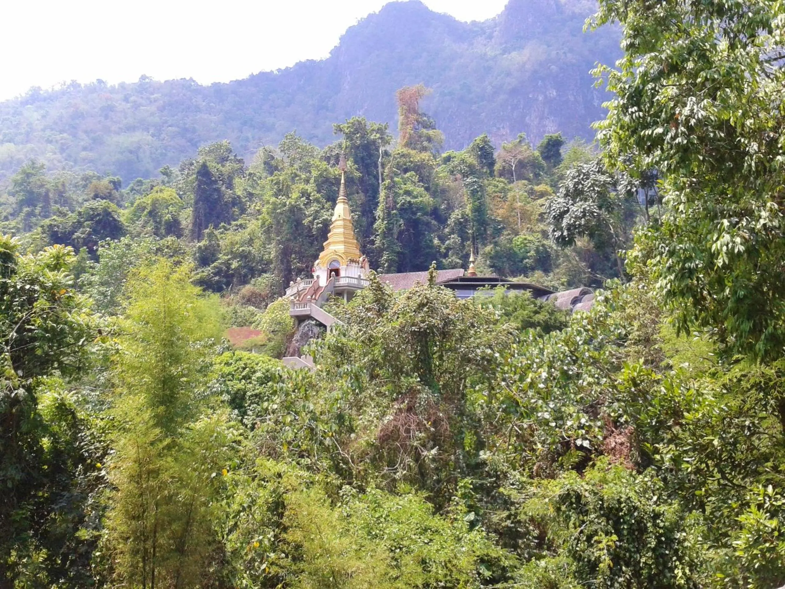 Nearby landmark in Huan Chiang Dao Resort